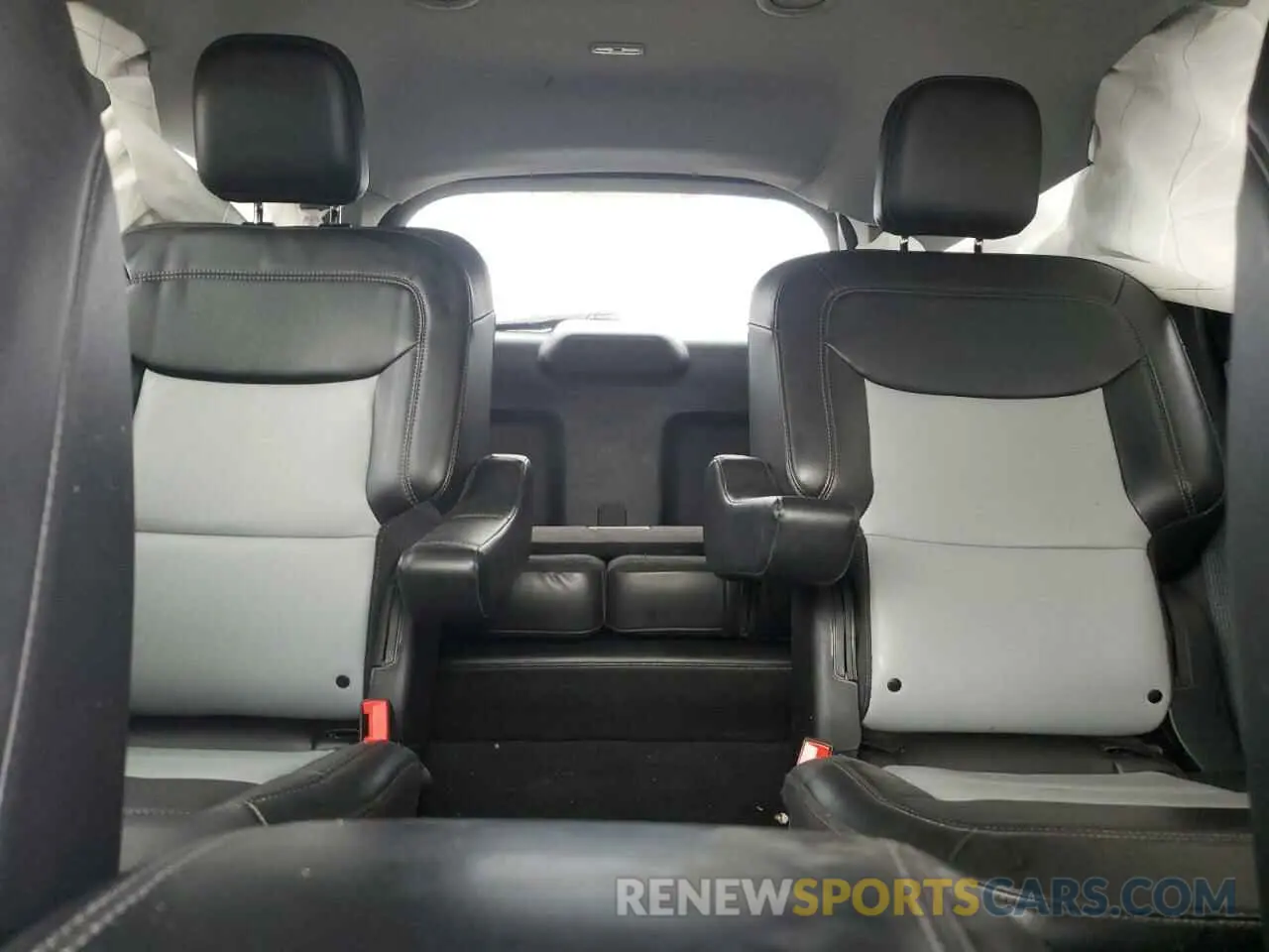 10 fotografías del automóvil dañado 1FMSK7DH8NGA33169 FORD EXPLORER 2022