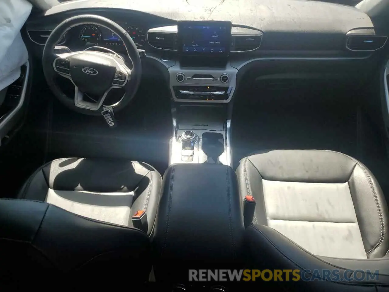 8 fotografías del automóvil dañado 1FMSK7DH9NGC41271 FORD EXPLORER 2022