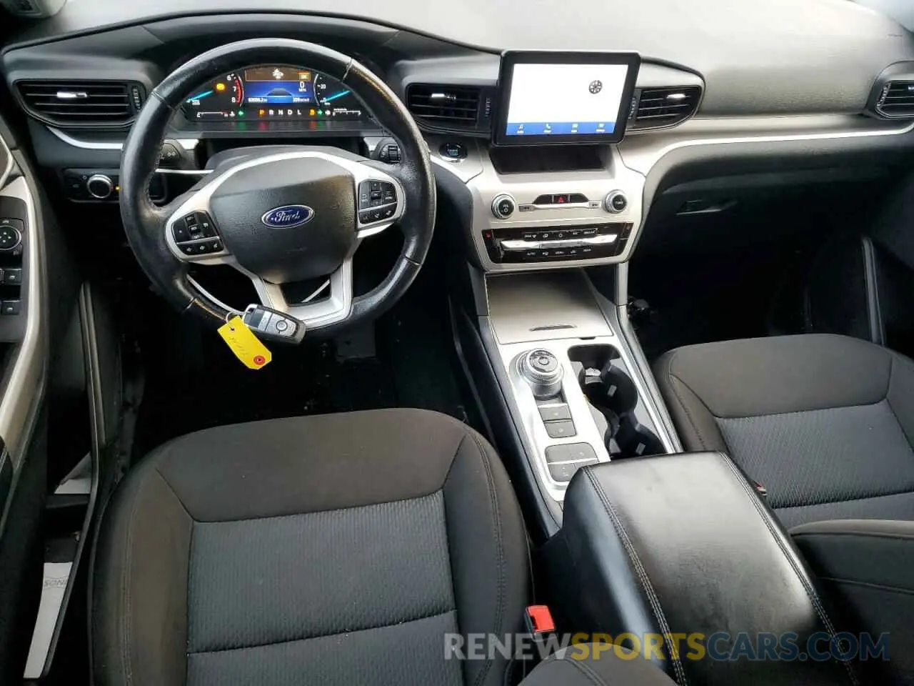 8 fotografías del automóvil dañado 1FMSK7DHXNGA20715 FORD EXPLORER 2022