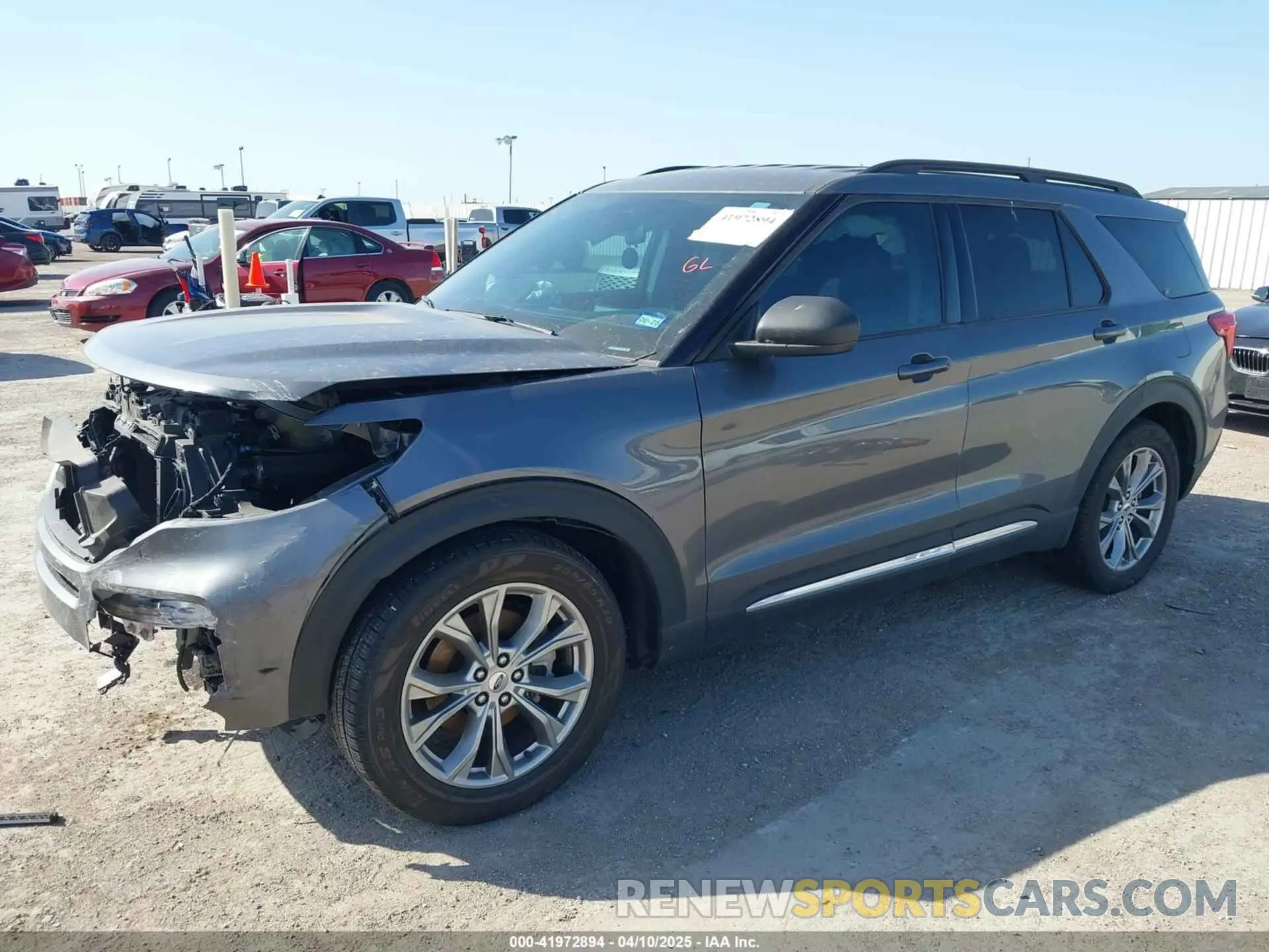2 fotografías del automóvil dañado 1FMSK7DHXNGA30211 FORD EXPLORER 2022