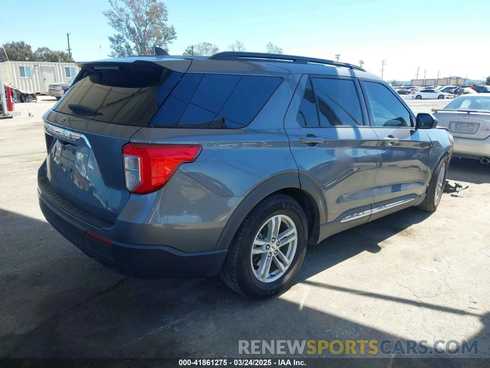 4 fotografías del automóvil dañado 1FMSK7DHXNGA44951 FORD EXPLORER 2022