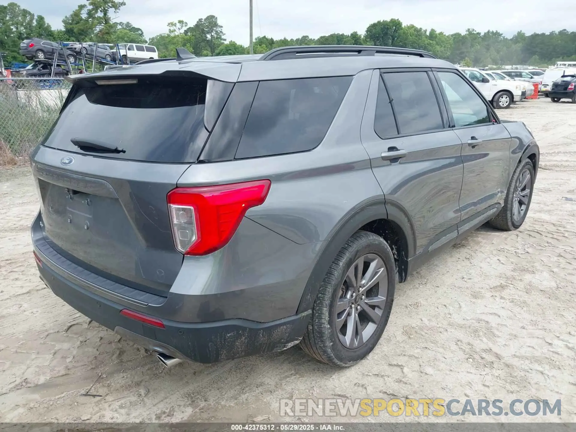 4 fotografías del automóvil dañado 1FMSK7DHXNGB36481 FORD EXPLORER 2022