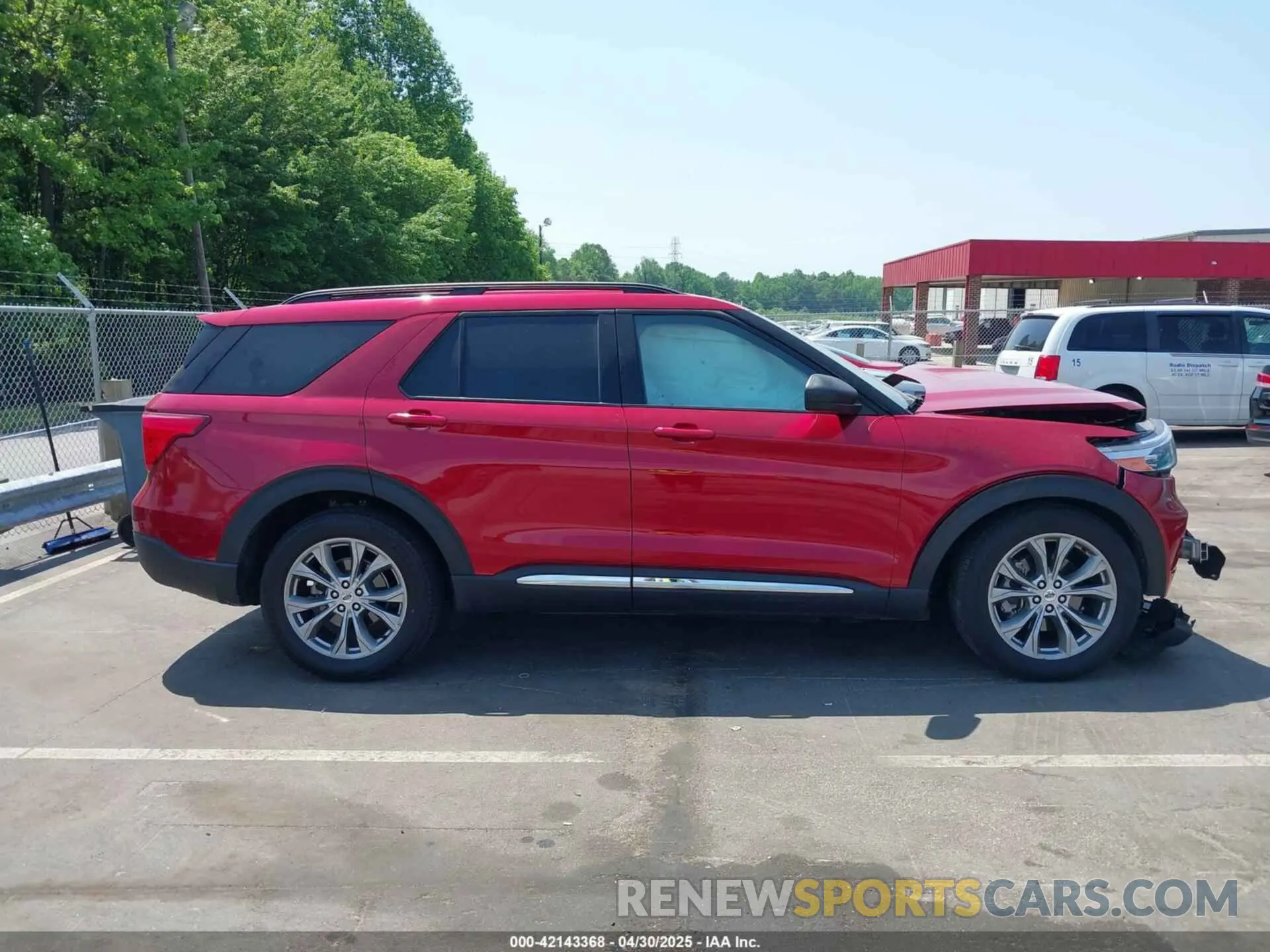13 fotografías del automóvil dañado 1FMSK7DHXNGC30814 FORD EXPLORER 2022