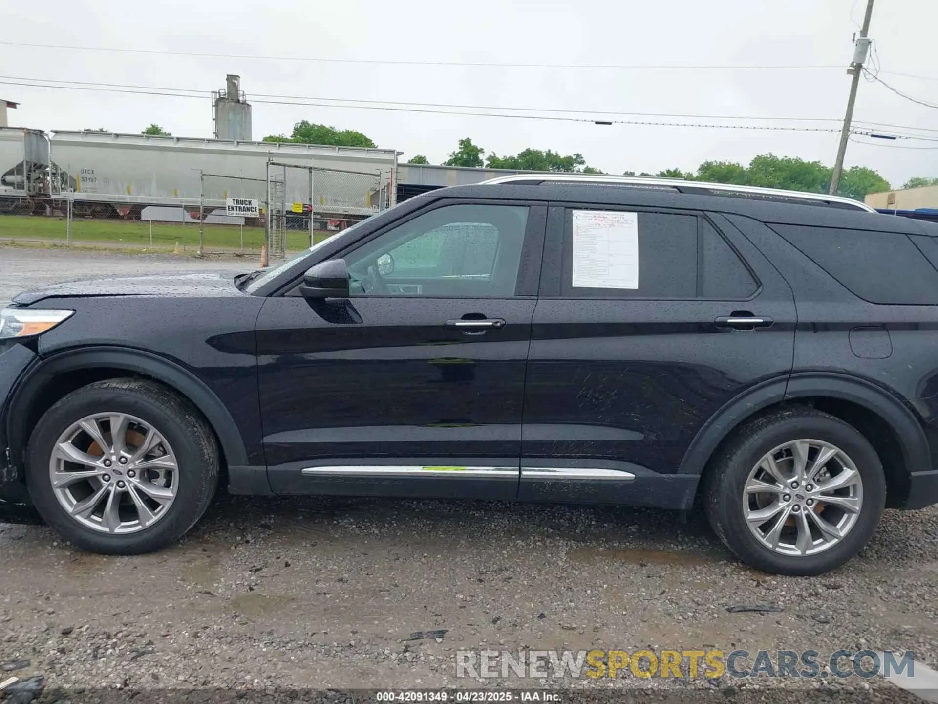 14 fotografías del automóvil dañado 1FMSK7FH0NGA30831 FORD EXPLORER 2022