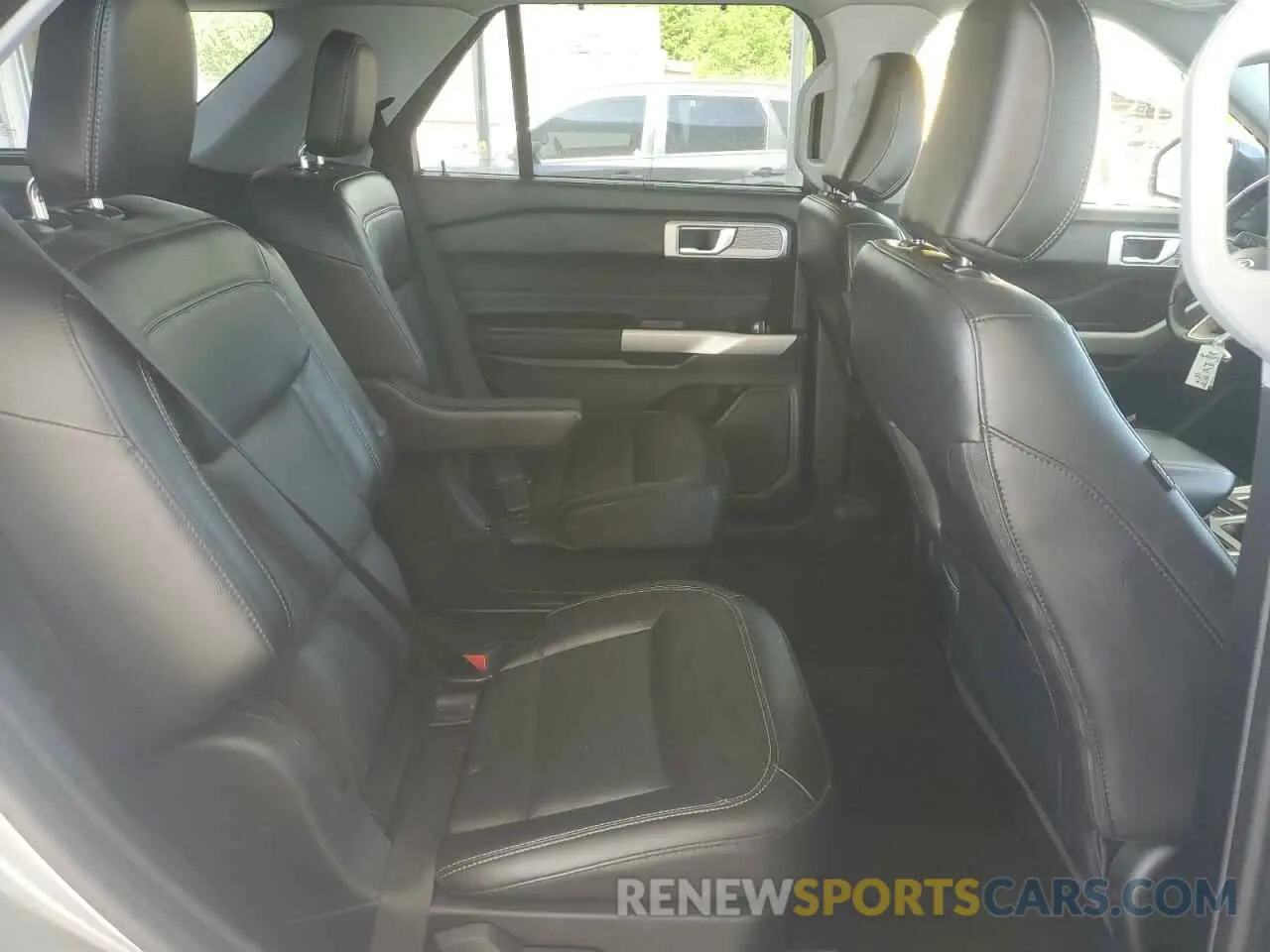 11 fotografías del automóvil dañado 1FMSK7FH0NGA56829 FORD EXPLORER 2022