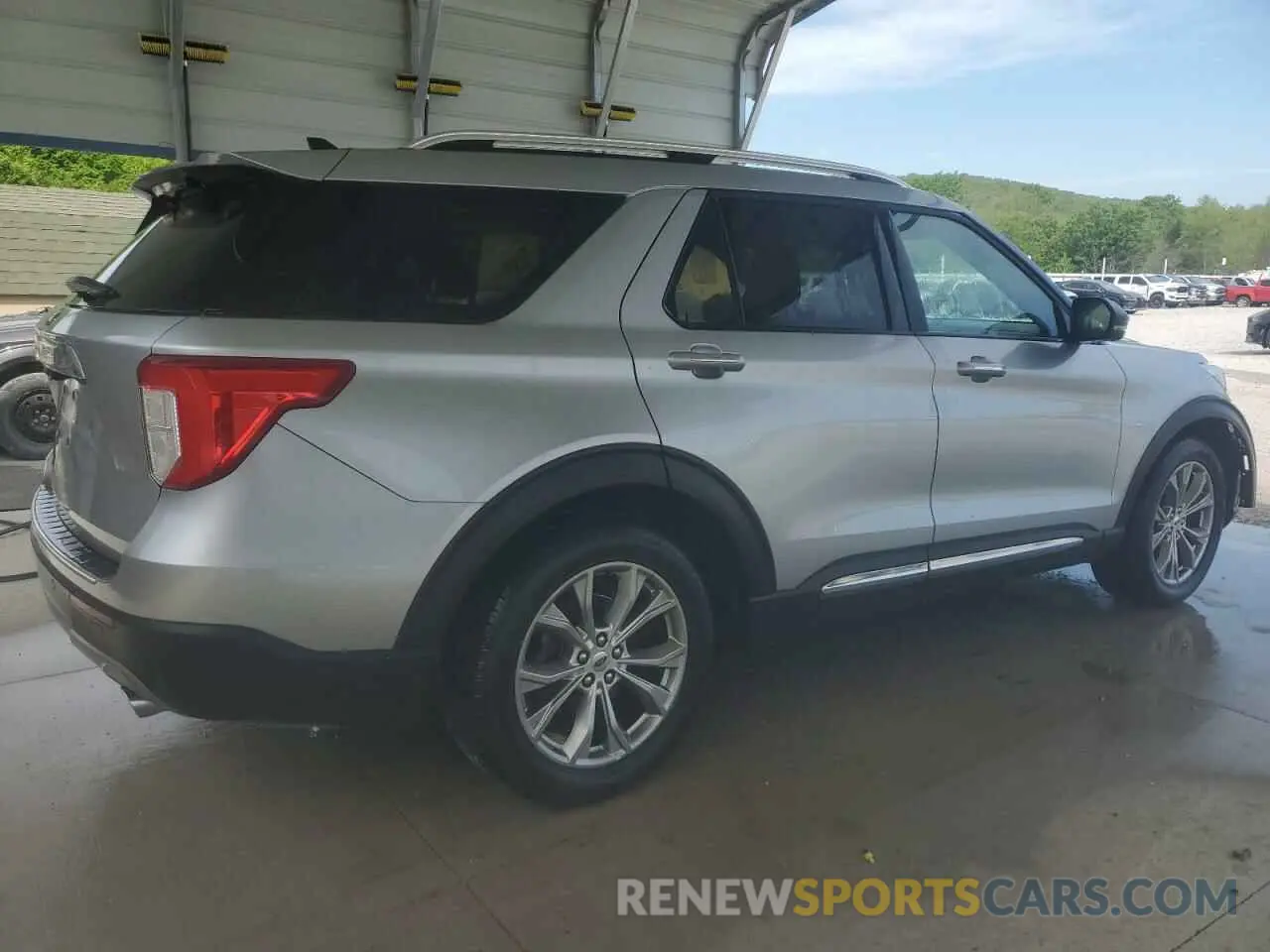 3 fotografías del automóvil dañado 1FMSK7FH0NGA56829 FORD EXPLORER 2022