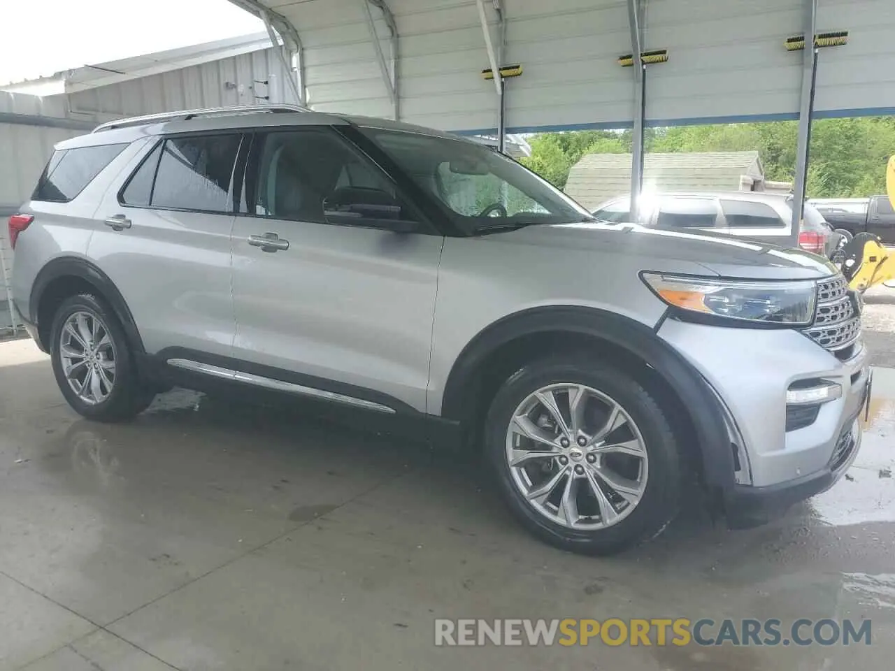 4 fotografías del automóvil dañado 1FMSK7FH0NGA56829 FORD EXPLORER 2022