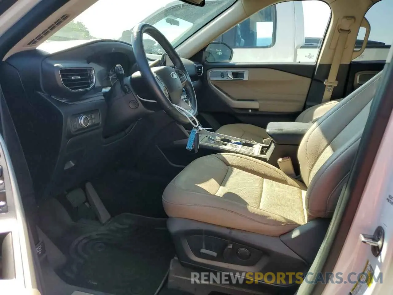 7 fotografías del automóvil dañado 1FMSK7FH2NGA56590 FORD EXPLORER 2022