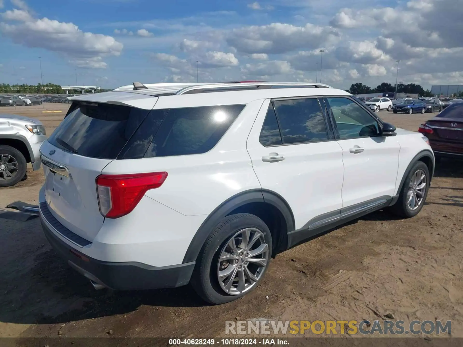 4 fotografías del automóvil dañado 1FMSK7FH4NGA56431 FORD EXPLORER 2022