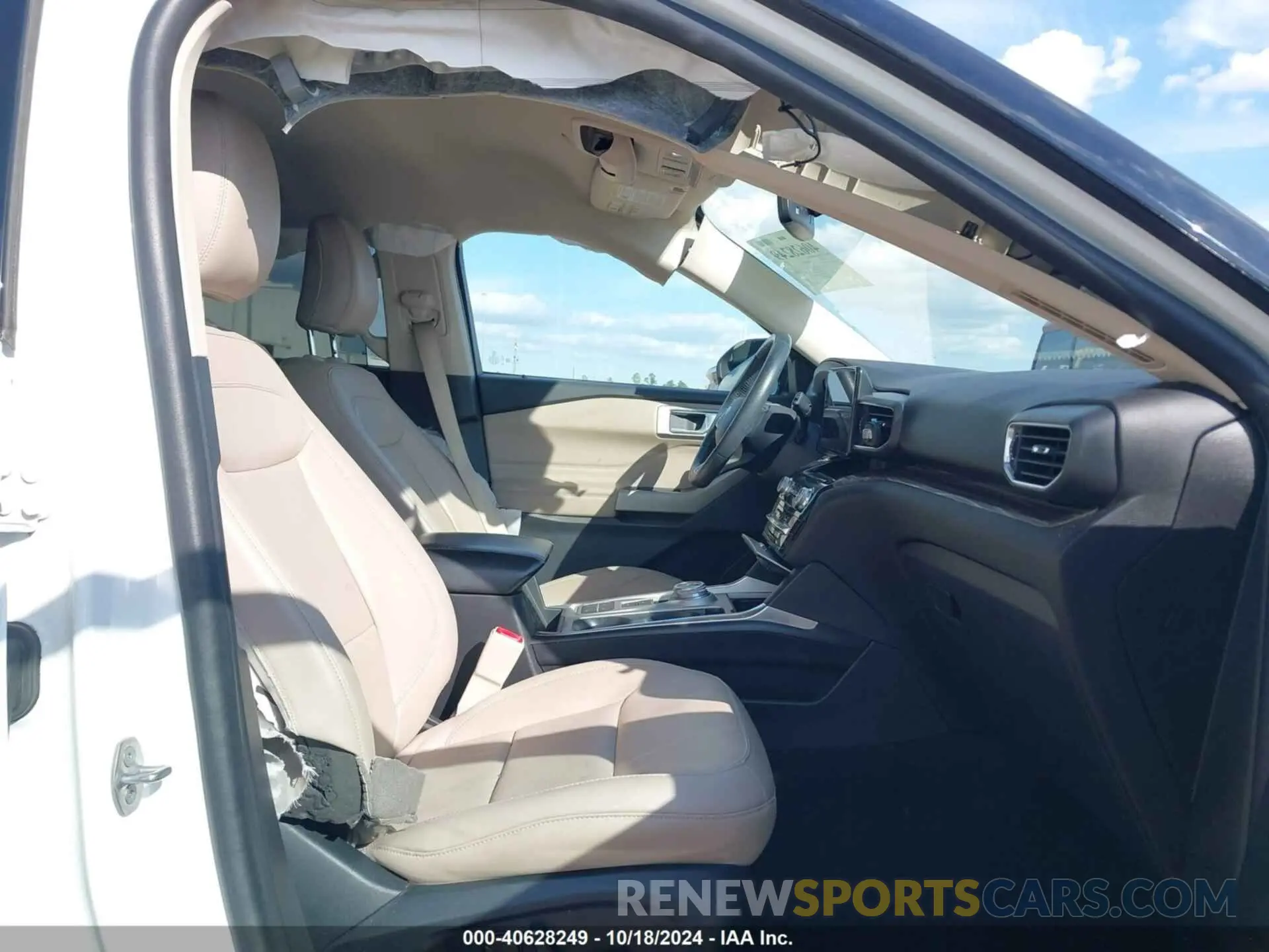 5 fotografías del automóvil dañado 1FMSK7FH4NGA56431 FORD EXPLORER 2022