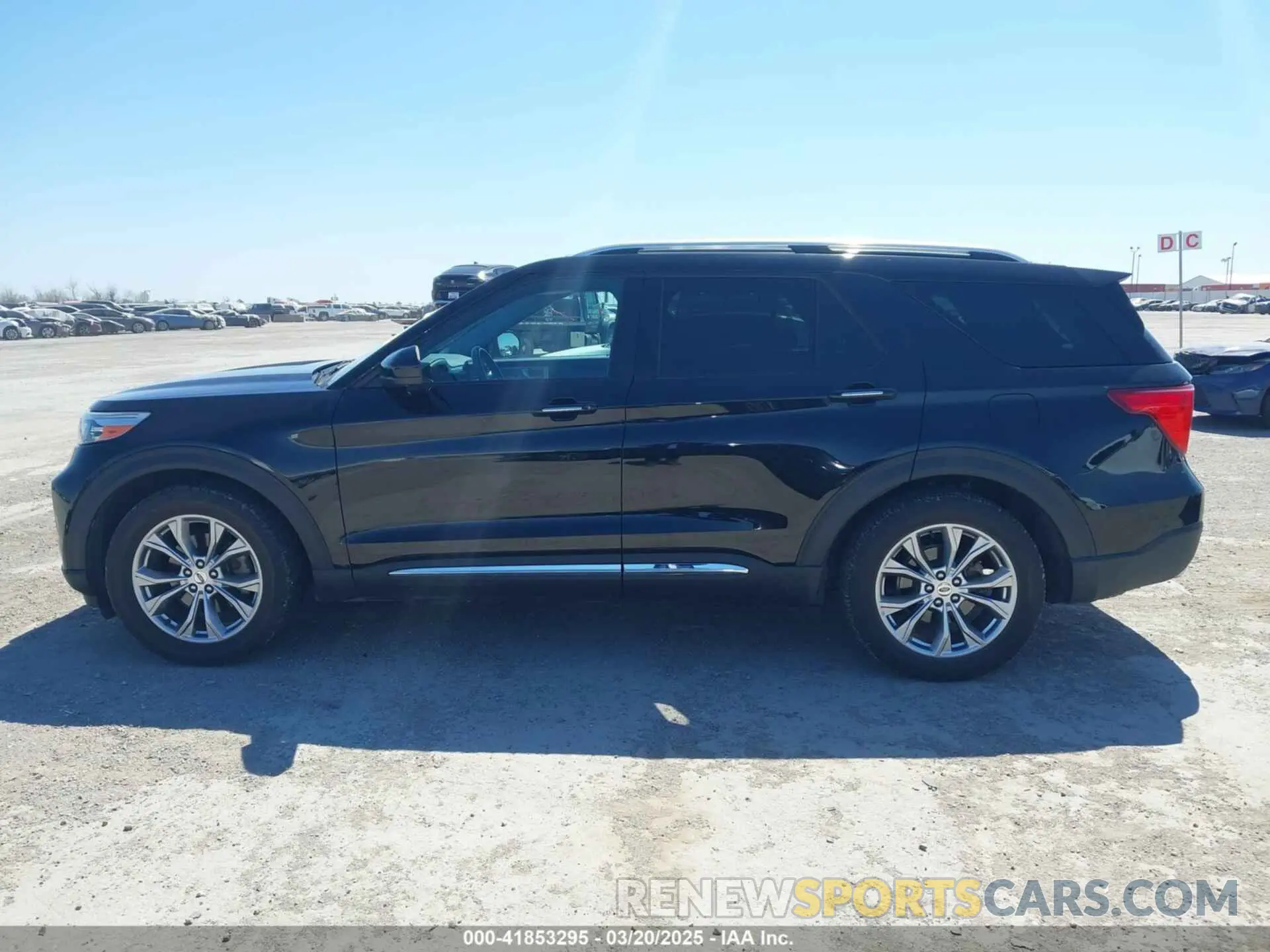 14 fotografías del automóvil dañado 1FMSK7FH4NGA78557 FORD EXPLORER 2022
