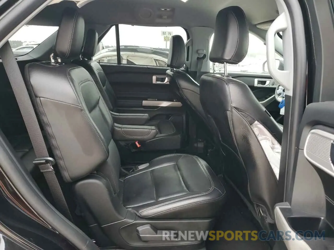 11 fotografías del automóvil dañado 1FMSK7FH5NGA79510 FORD EXPLORER 2022