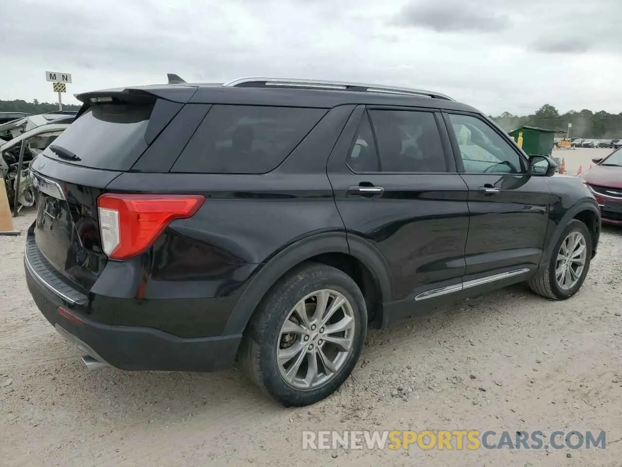 3 fotografías del automóvil dañado 1FMSK7FH5NGA79510 FORD EXPLORER 2022
