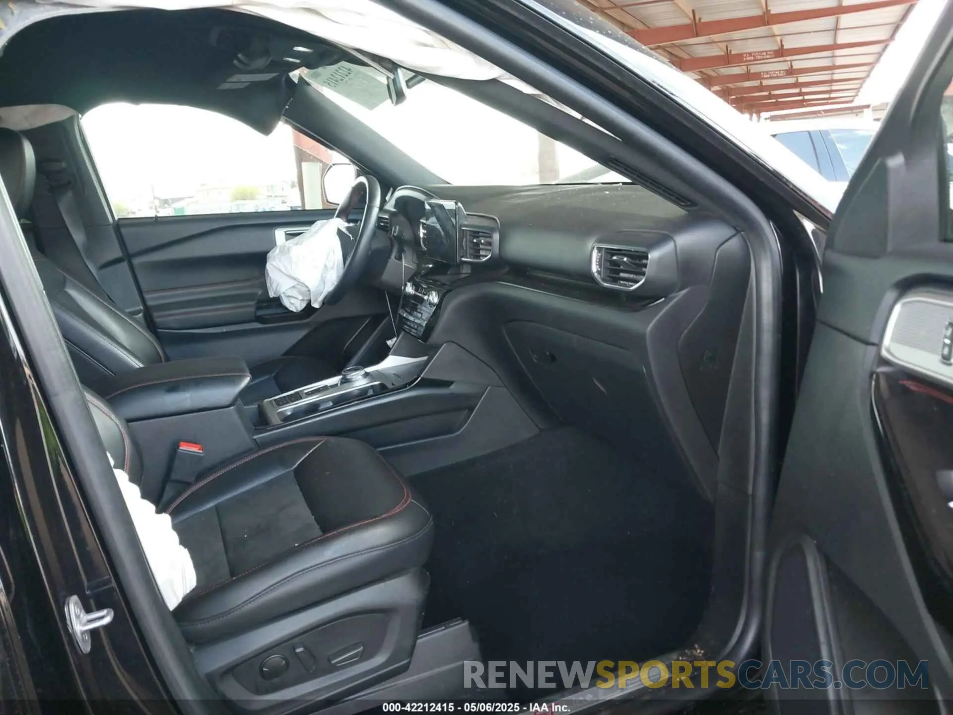 5 fotografías del automóvil dañado 1FMSK7KH5NGA21032 FORD EXPLORER 2022