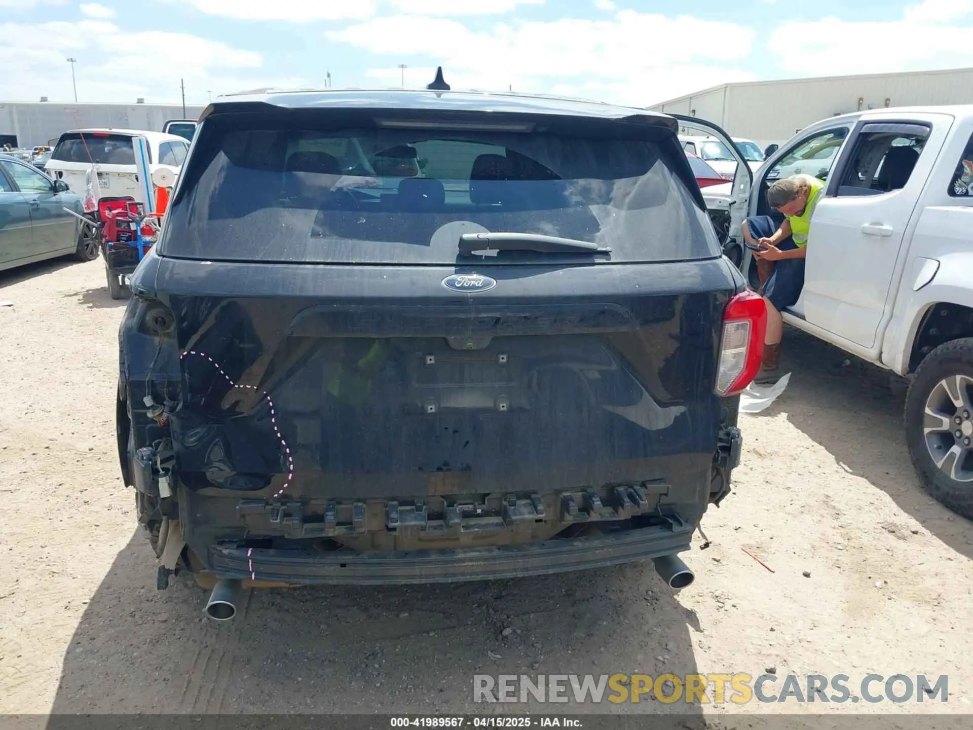 17 fotografías del automóvil dañado 1FMSK7KH7NGB05501 FORD EXPLORER 2022