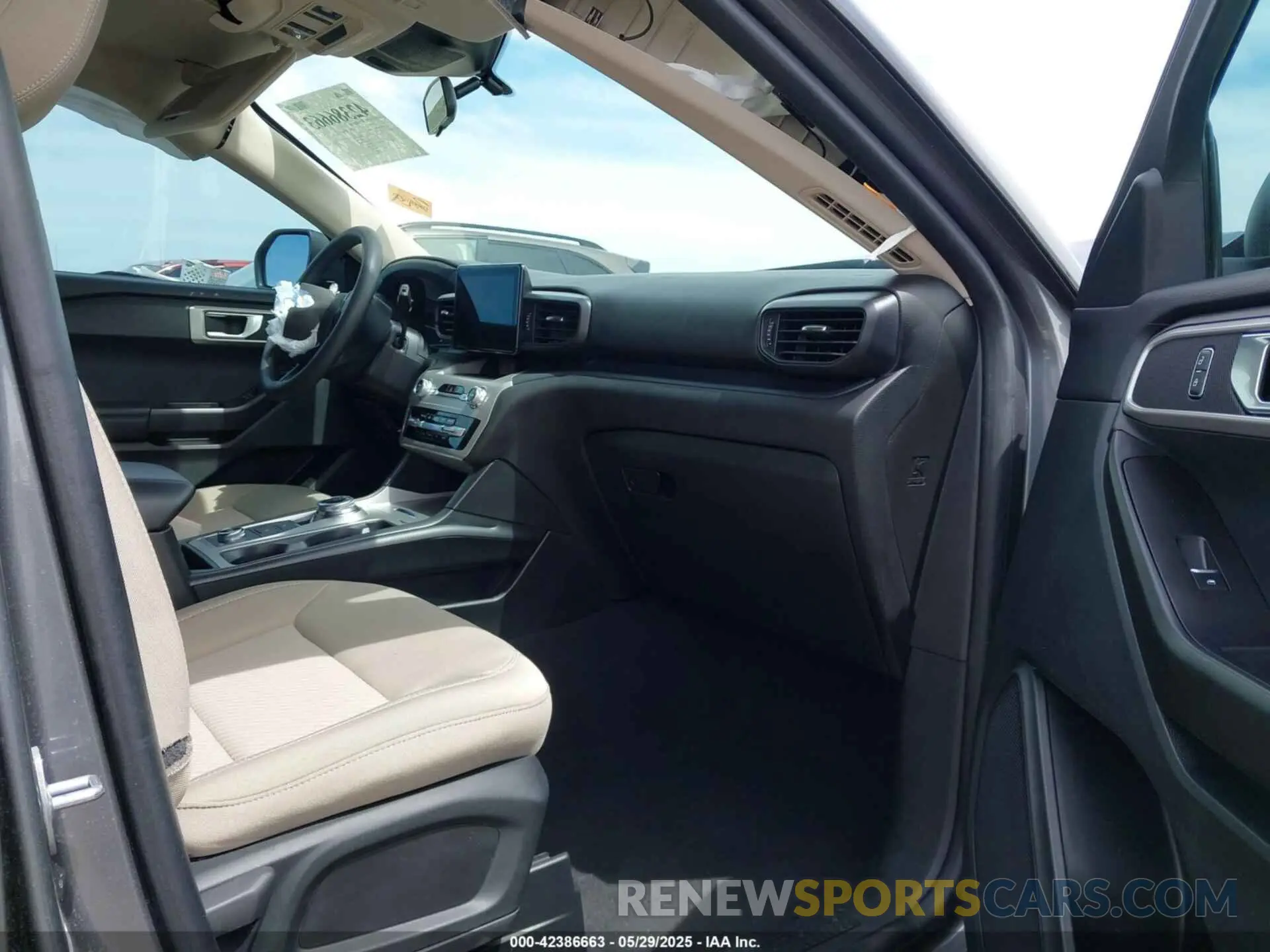 5 fotografías del automóvil dañado 1FMSK8BHXNGC20082 FORD EXPLORER 2022
