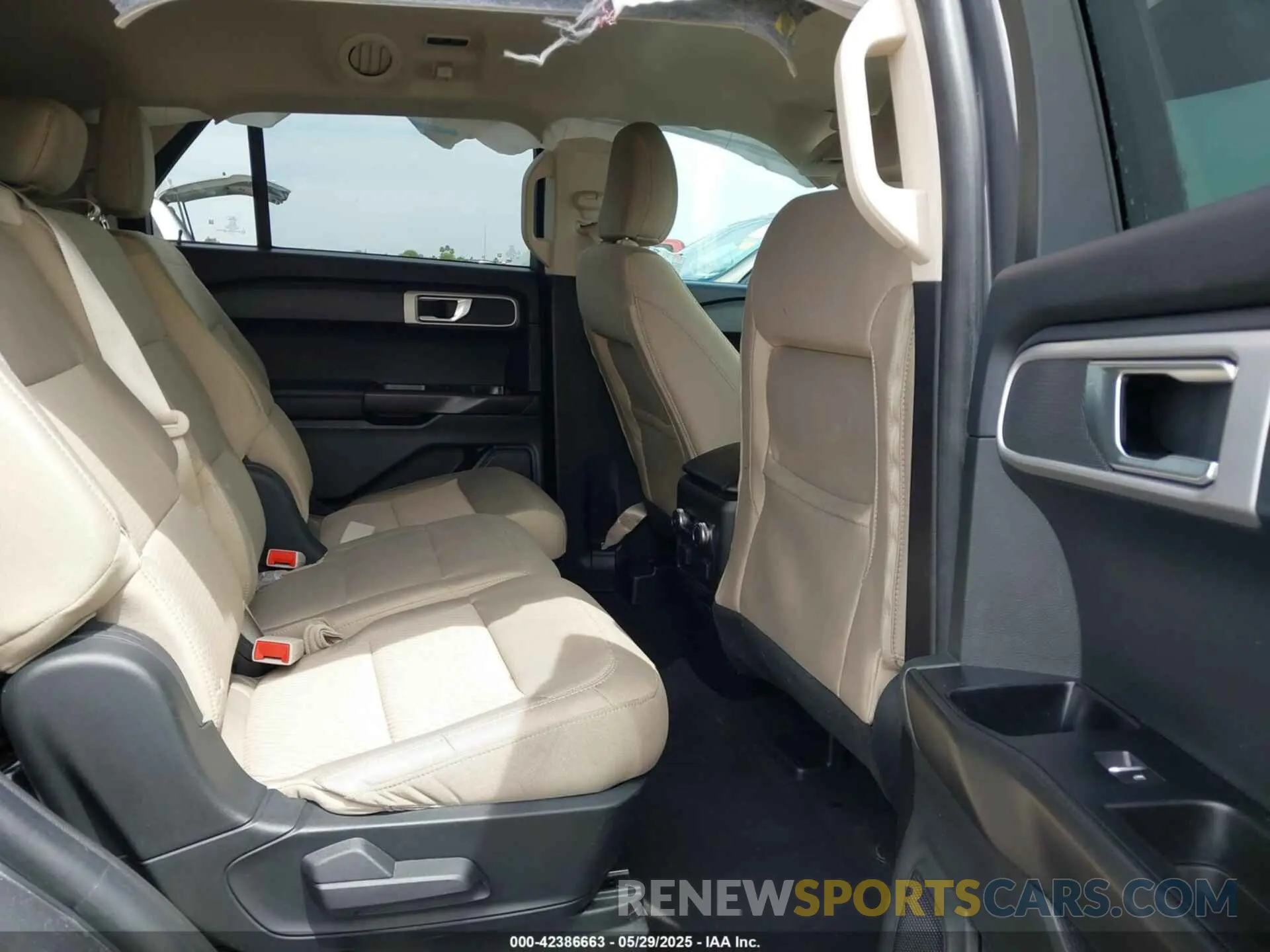 8 fotografías del automóvil dañado 1FMSK8BHXNGC20082 FORD EXPLORER 2022