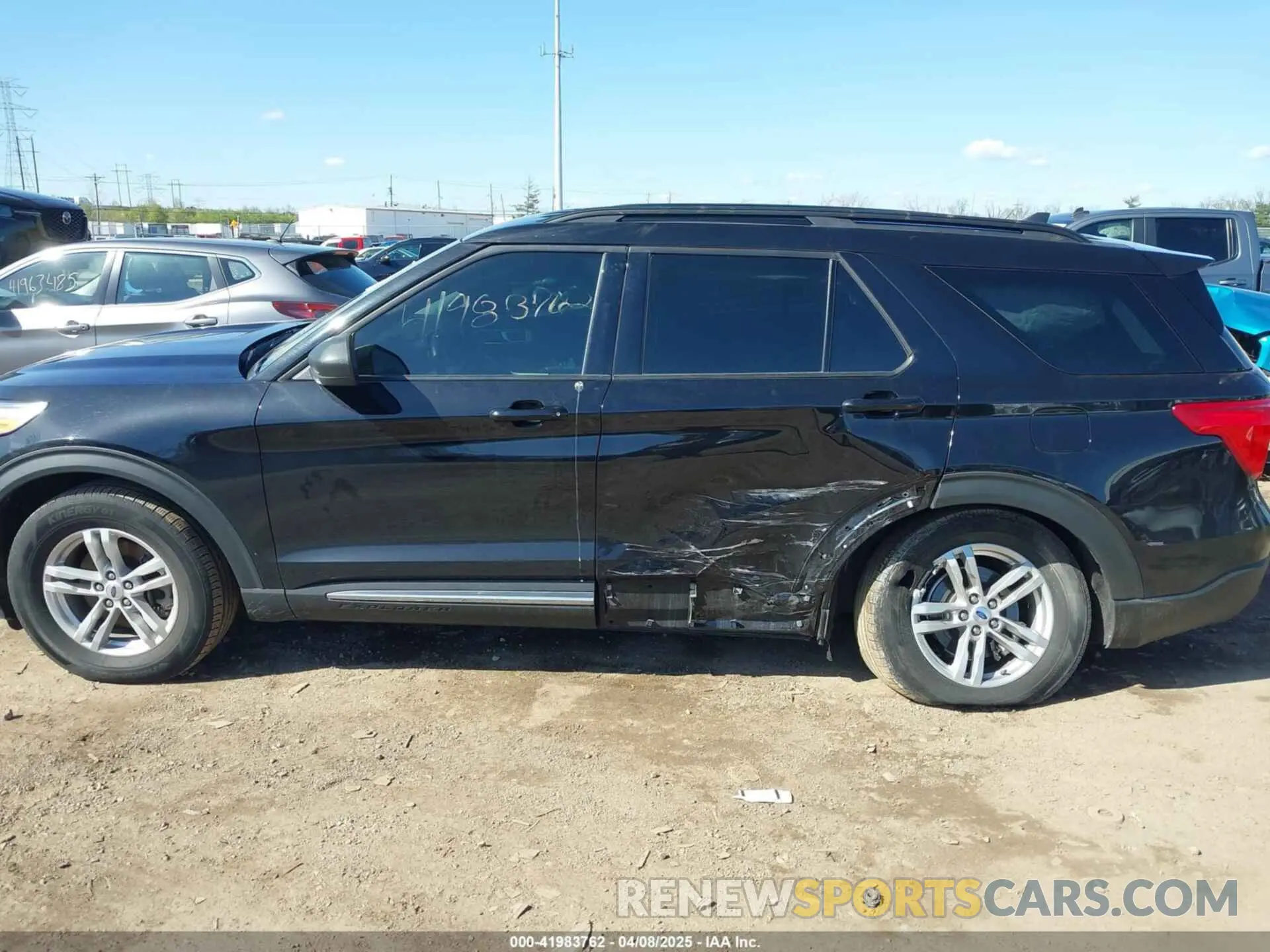 15 fotografías del automóvil dañado 1FMSK8DH0NGA96191 FORD EXPLORER 2022