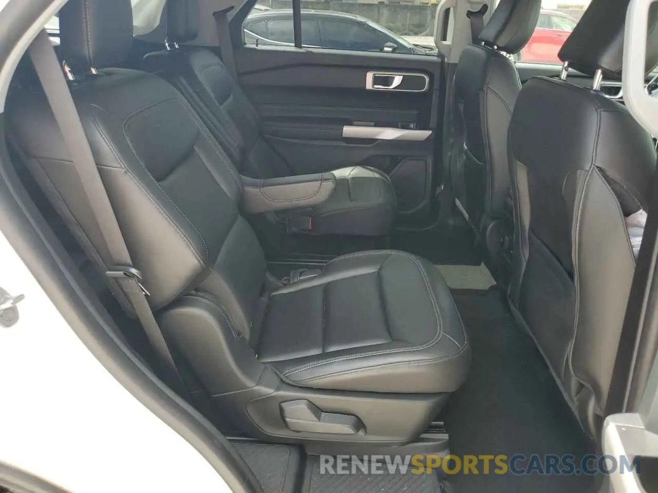 11 fotografías del automóvil dañado 1FMSK8DH0NGB18321 FORD EXPLORER 2022