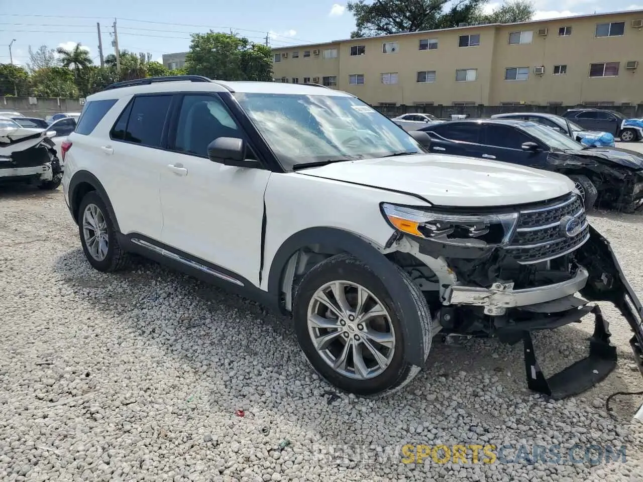 4 fotografías del automóvil dañado 1FMSK8DH0NGB18321 FORD EXPLORER 2022