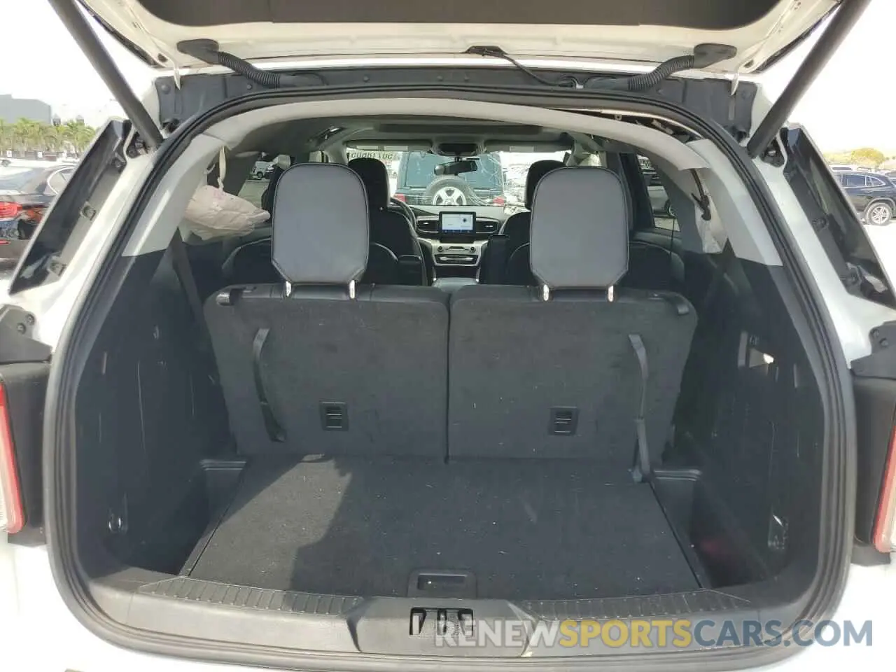 6 fotografías del automóvil dañado 1FMSK8DH0NGB18321 FORD EXPLORER 2022
