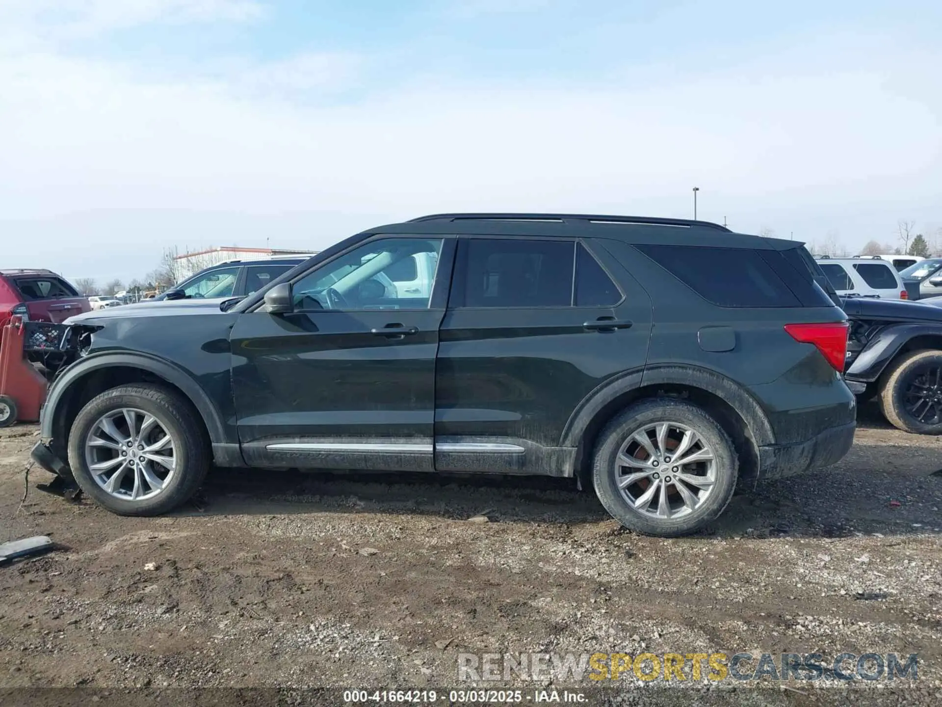 14 fotografías del automóvil dañado 1FMSK8DH8NGA46834 FORD EXPLORER 2022