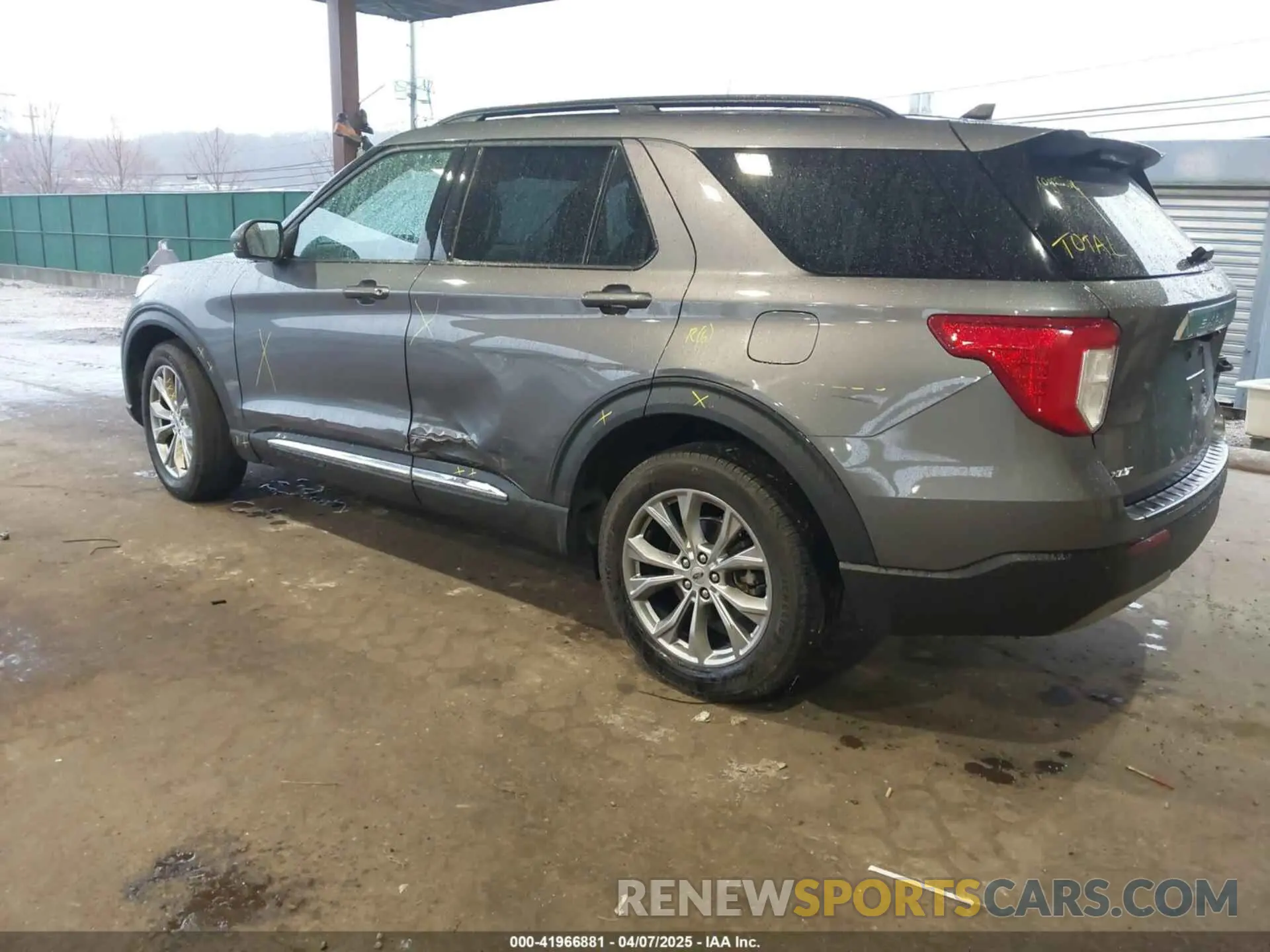 3 fotografías del automóvil dañado 1FMSK8DH8NGB25128 FORD EXPLORER 2022