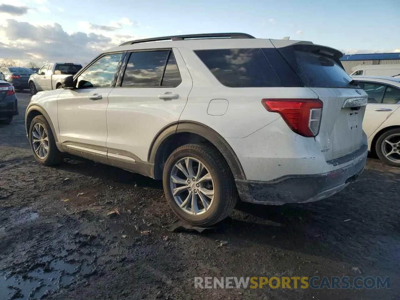 2 fotografías del automóvil dañado 1FMSK8DH8NGB93557 FORD EXPLORER 2022