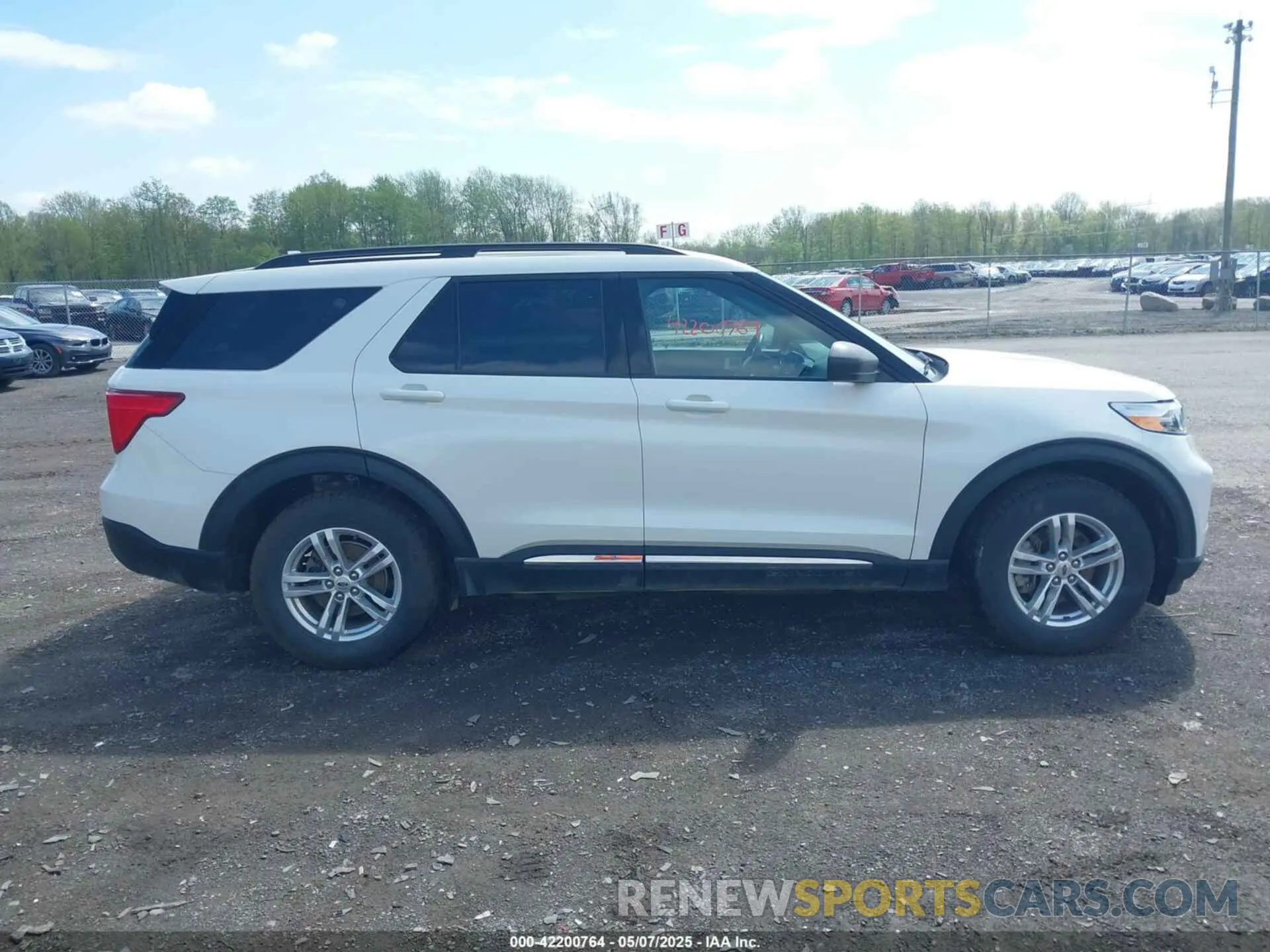 13 fotografías del automóvil dañado 1FMSK8DH8NGB99424 FORD EXPLORER 2022