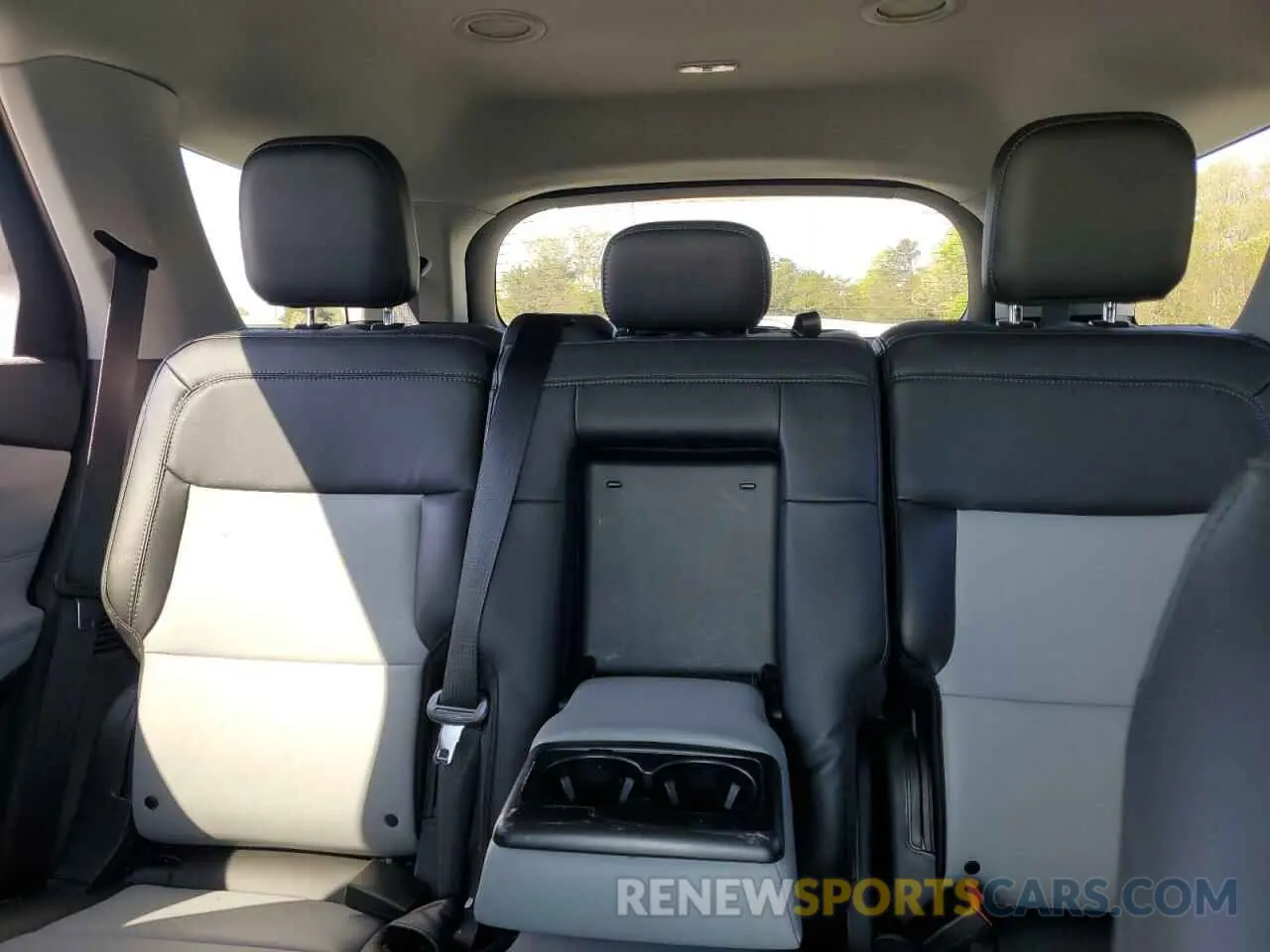 10 fotografías del automóvil dañado 1FMSK8DH9NGB82194 FORD EXPLORER 2022