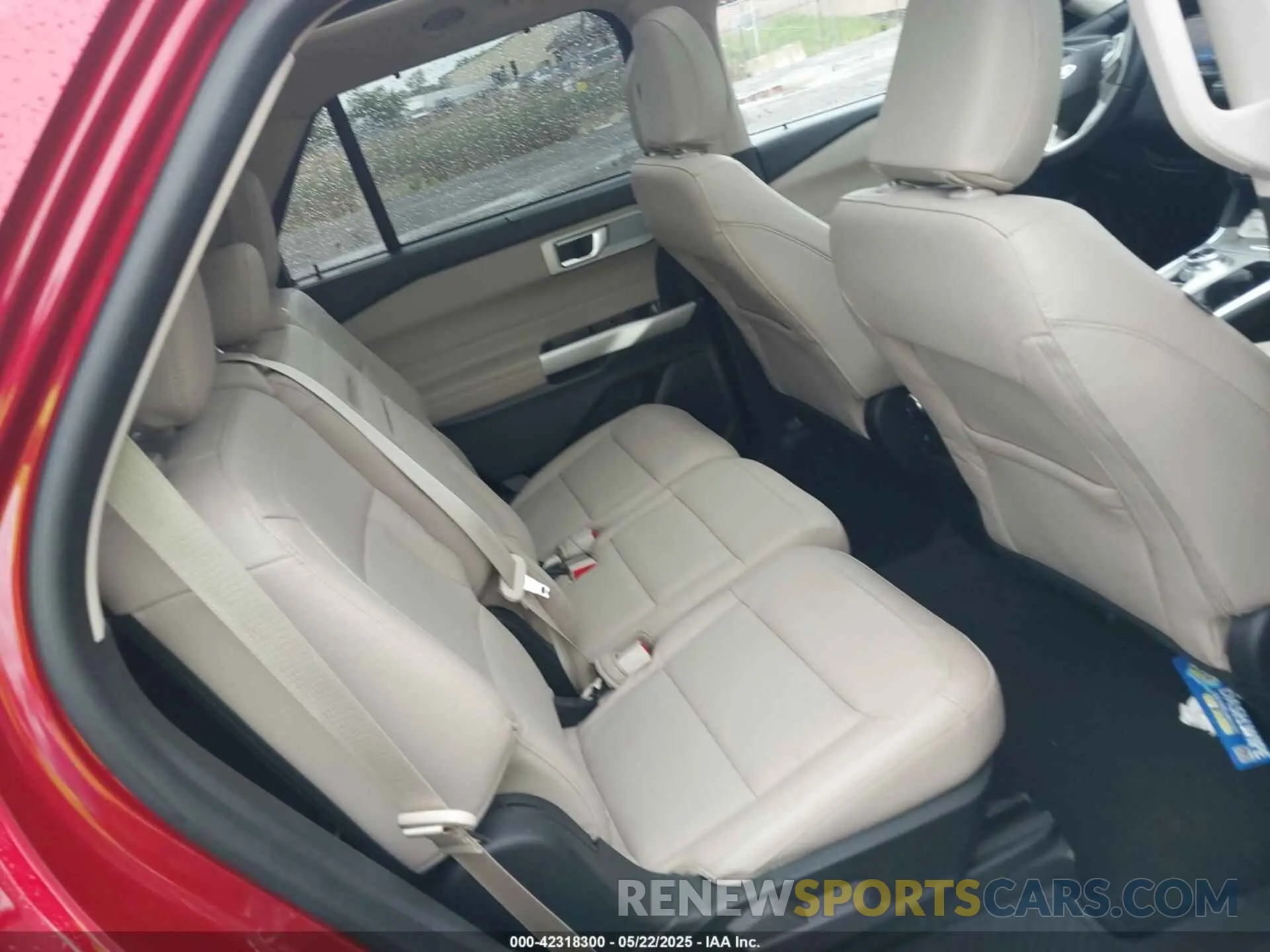 8 fotografías del automóvil dañado 1FMSK8FH4NGB82875 FORD EXPLORER 2022