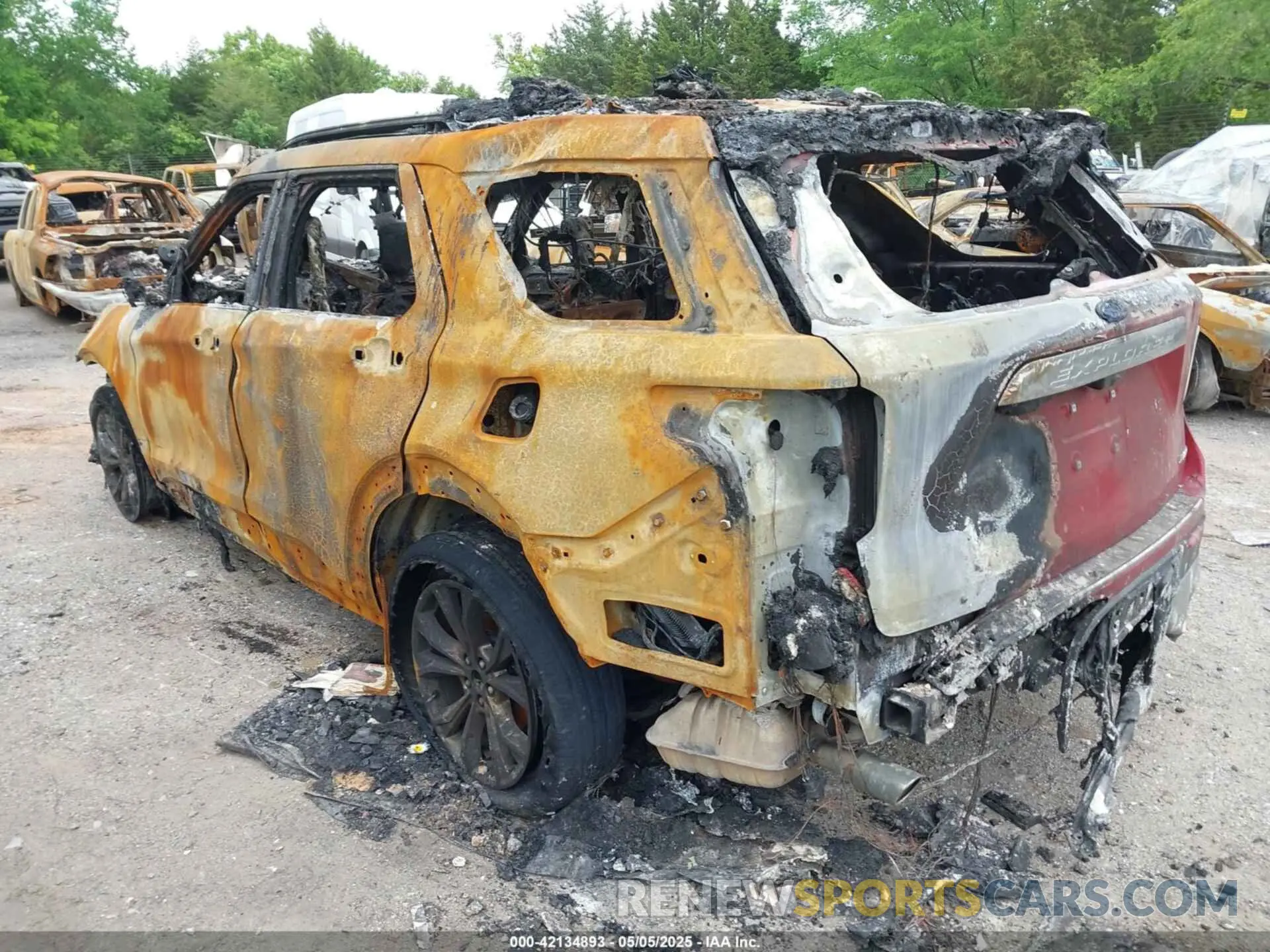 3 fotografías del automóvil dañado 1FMSK8FH5NGB65227 FORD EXPLORER 2022