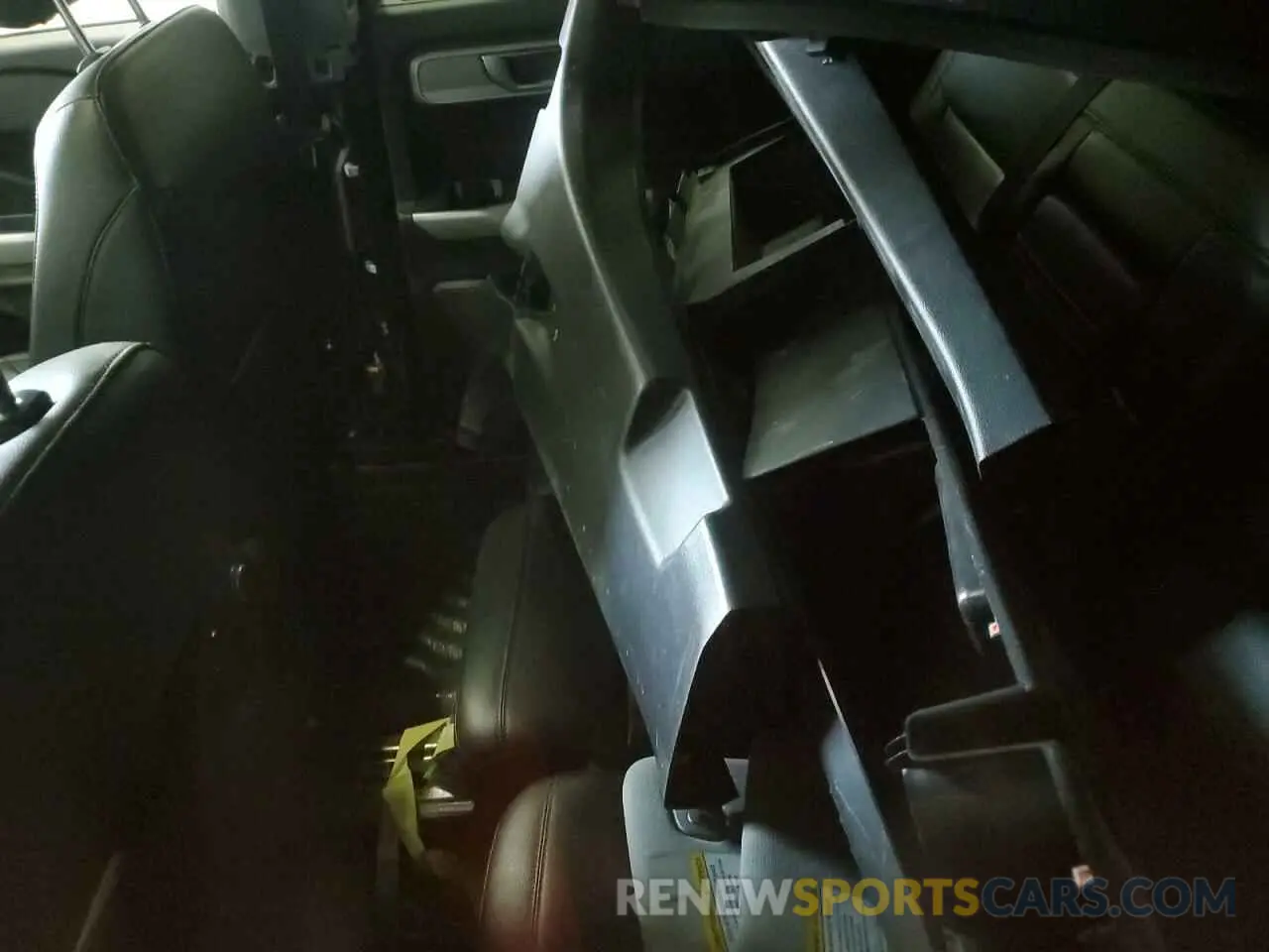 11 fotografías del automóvil dañado 1FMSK8FH8NGB21657 FORD EXPLORER 2022