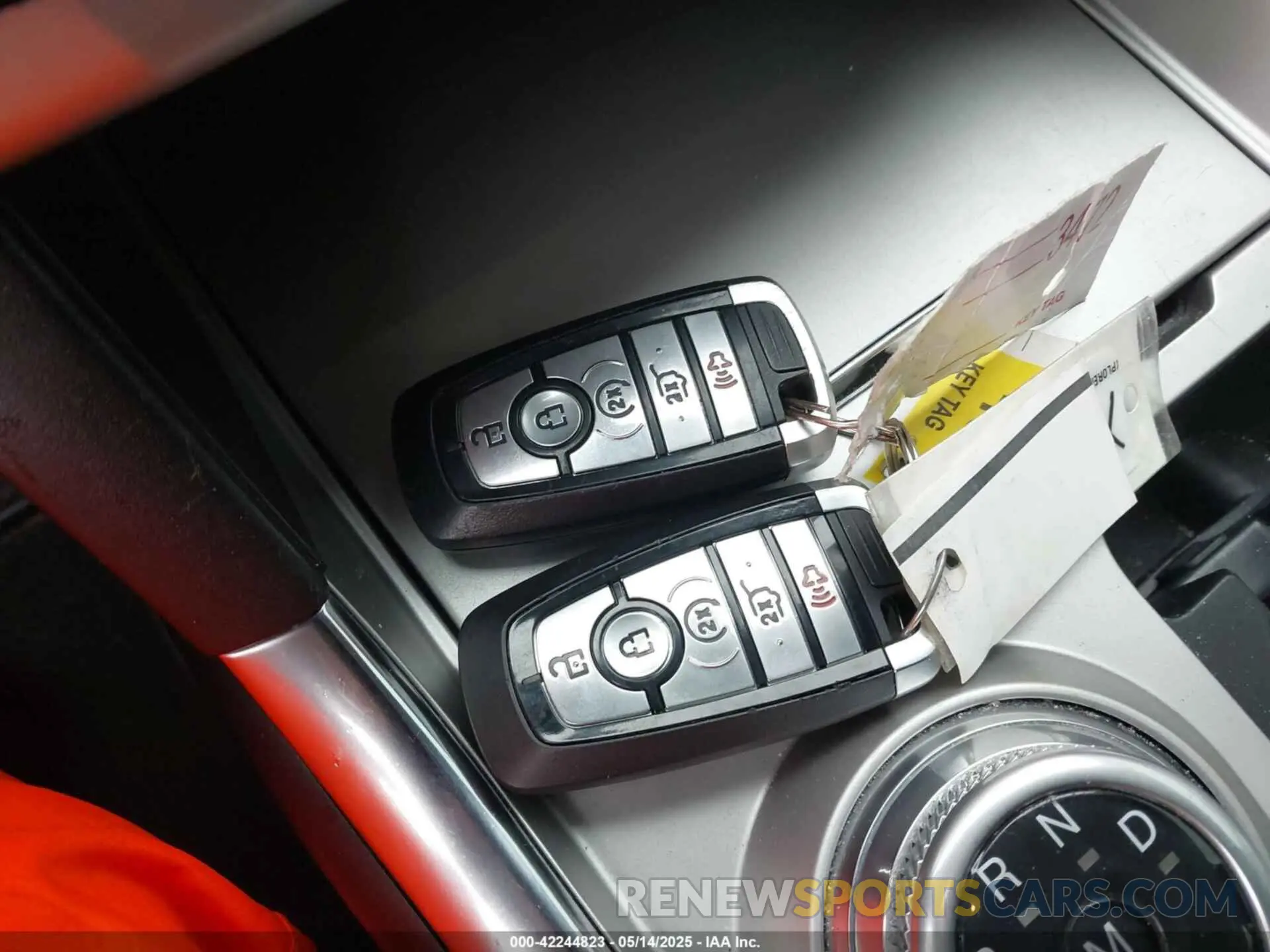 11 fotografías del automóvil dañado 1FMSK8JH0NGA82571 FORD EXPLORER 2022