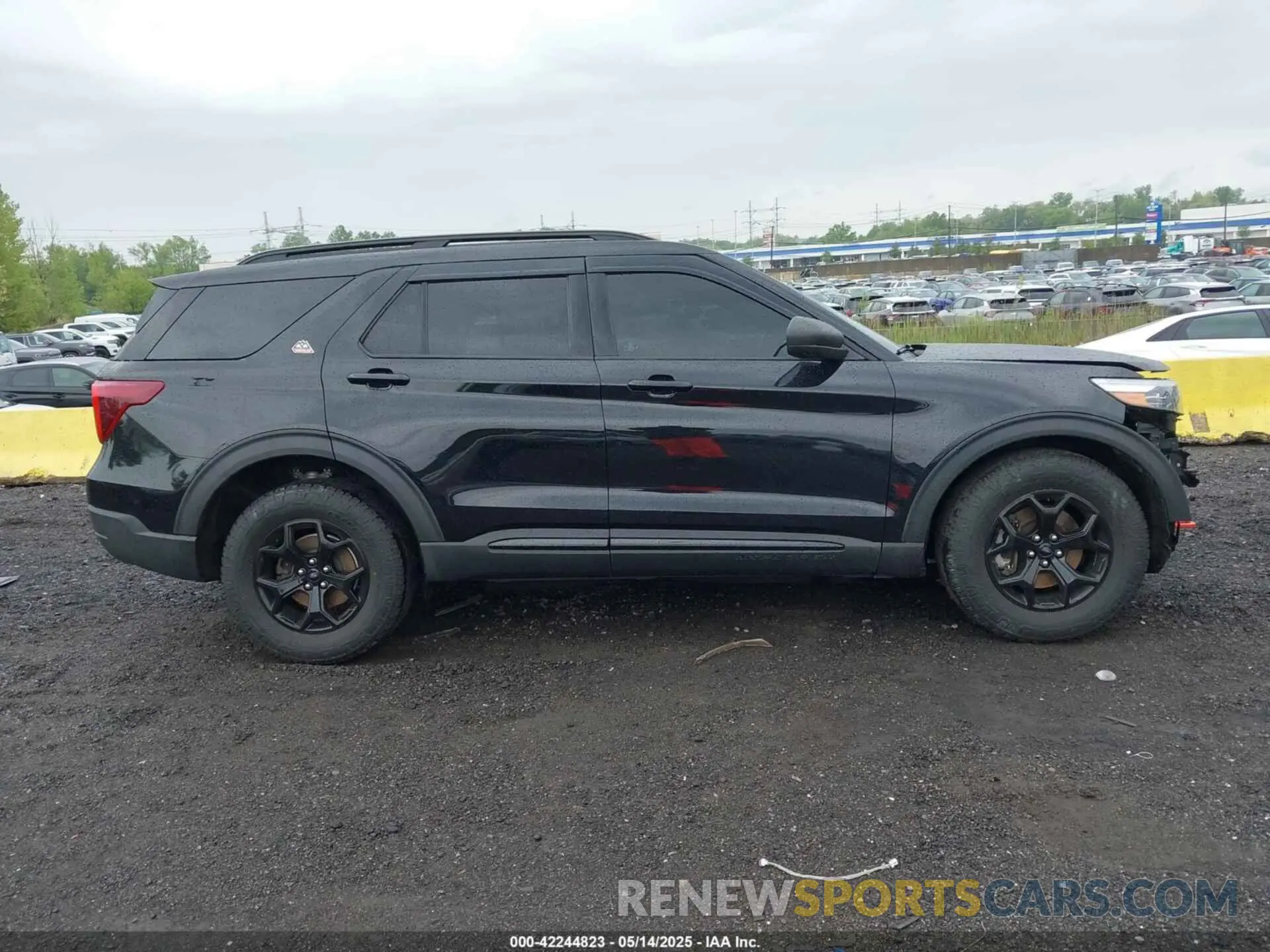 13 fotografías del automóvil dañado 1FMSK8JH0NGA82571 FORD EXPLORER 2022