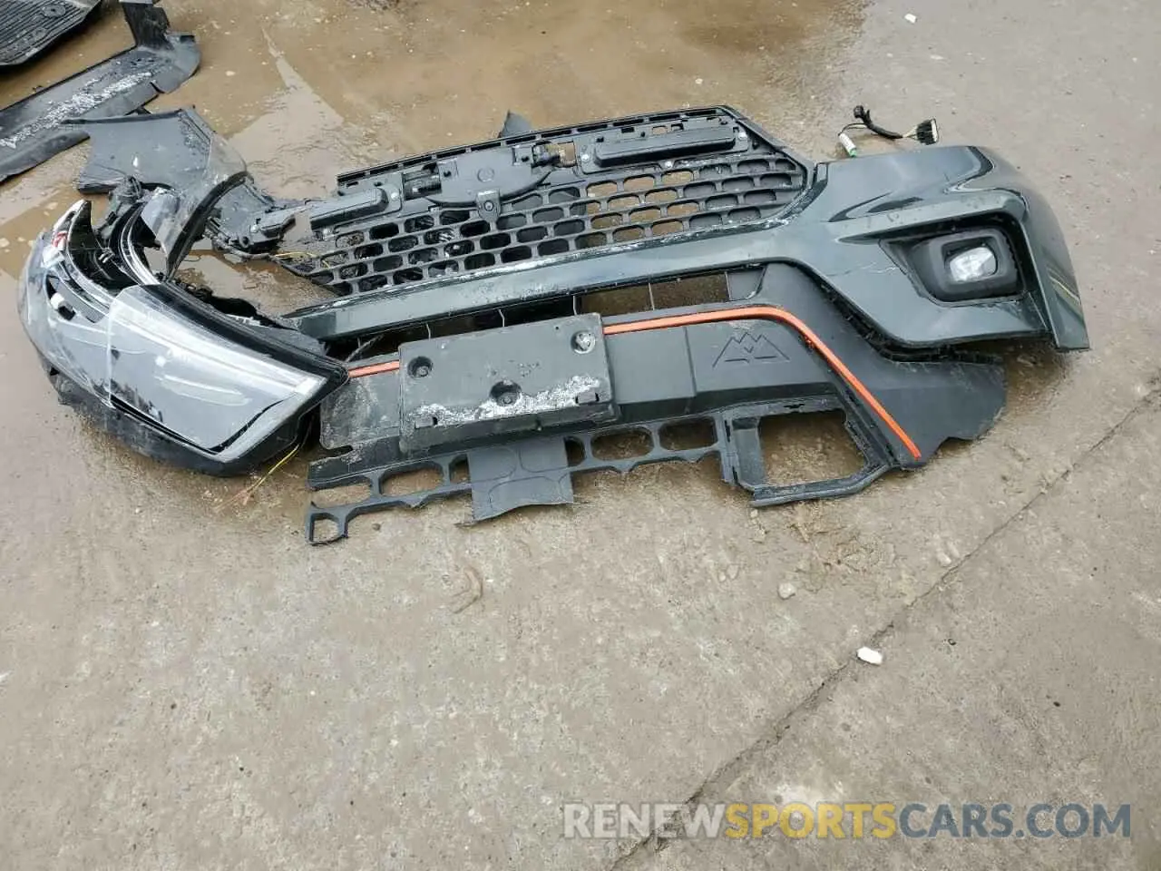 13 fotografías del automóvil dañado 1FMSK8JH1NGB56161 FORD EXPLORER 2022
