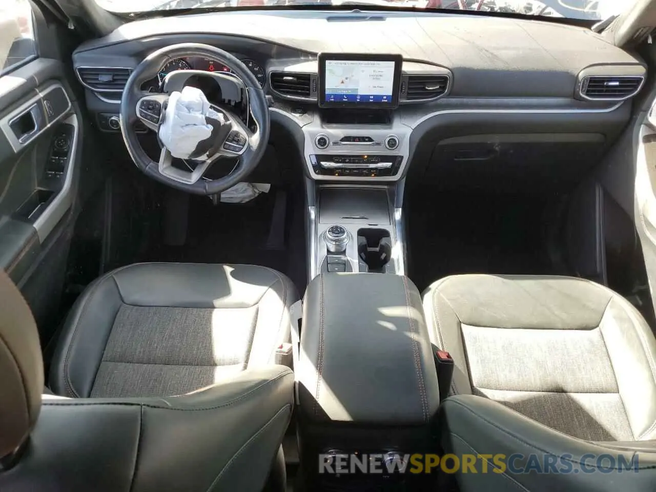 8 fotografías del automóvil dañado 1FMSK8JH5NGB25009 FORD EXPLORER 2022