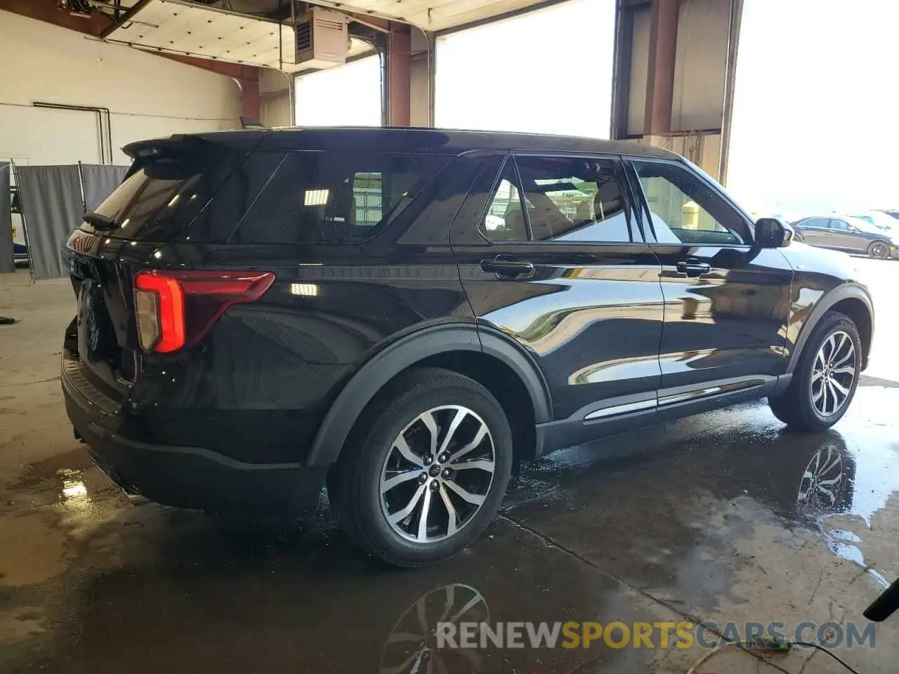 3 fotografías del automóvil dañado 1FMSK8KHXNGA19797 FORD EXPLORER 2022