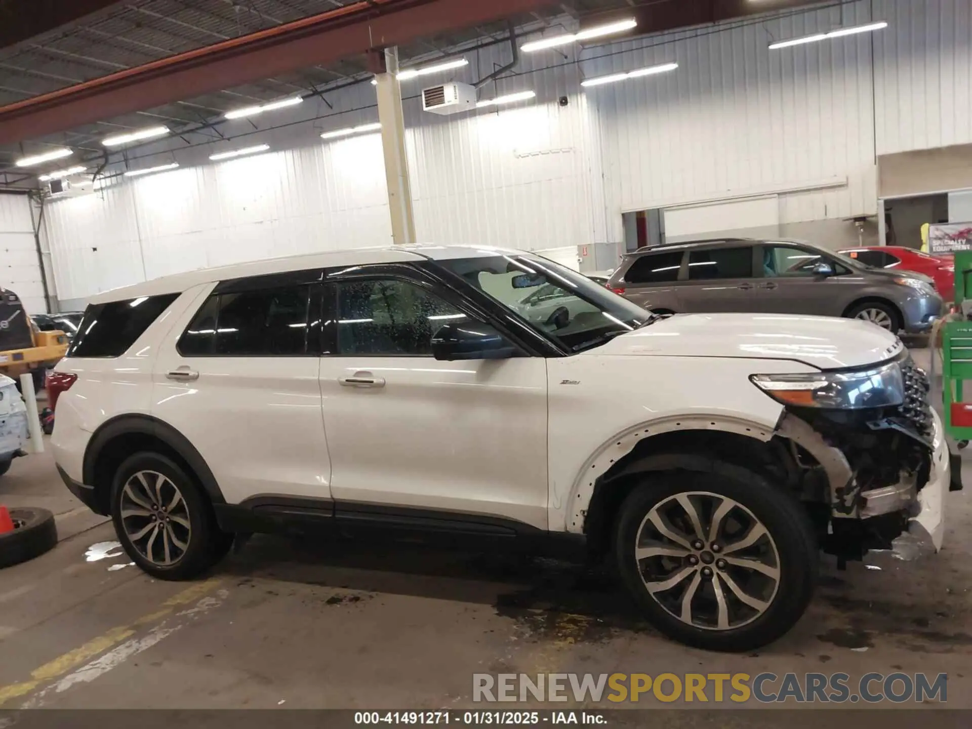 14 fotografías del automóvil dañado 1FMSK8KHXNGB57162 FORD EXPLORER 2022