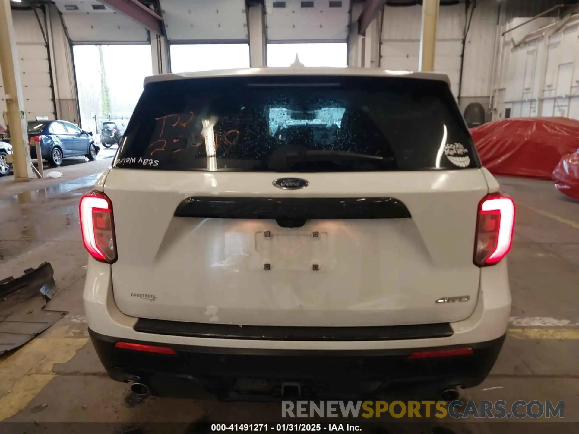 17 fotografías del automóvil dañado 1FMSK8KHXNGB57162 FORD EXPLORER 2022