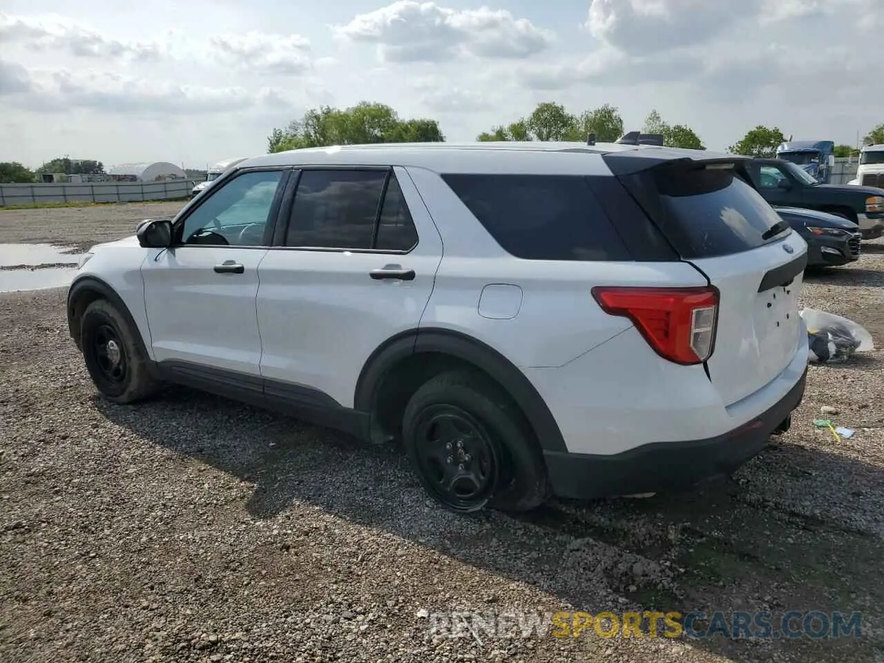 2 fotografías del automóvil dañado 1FM5K8AB2PGB55726 FORD EXPLORER 2023