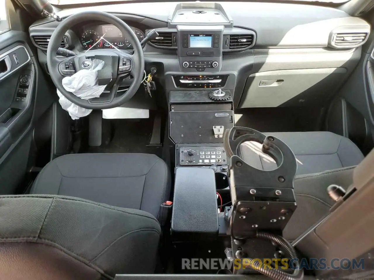 8 fotografías del automóvil dañado 1FM5K8AB4PGA83119 FORD EXPLORER 2023