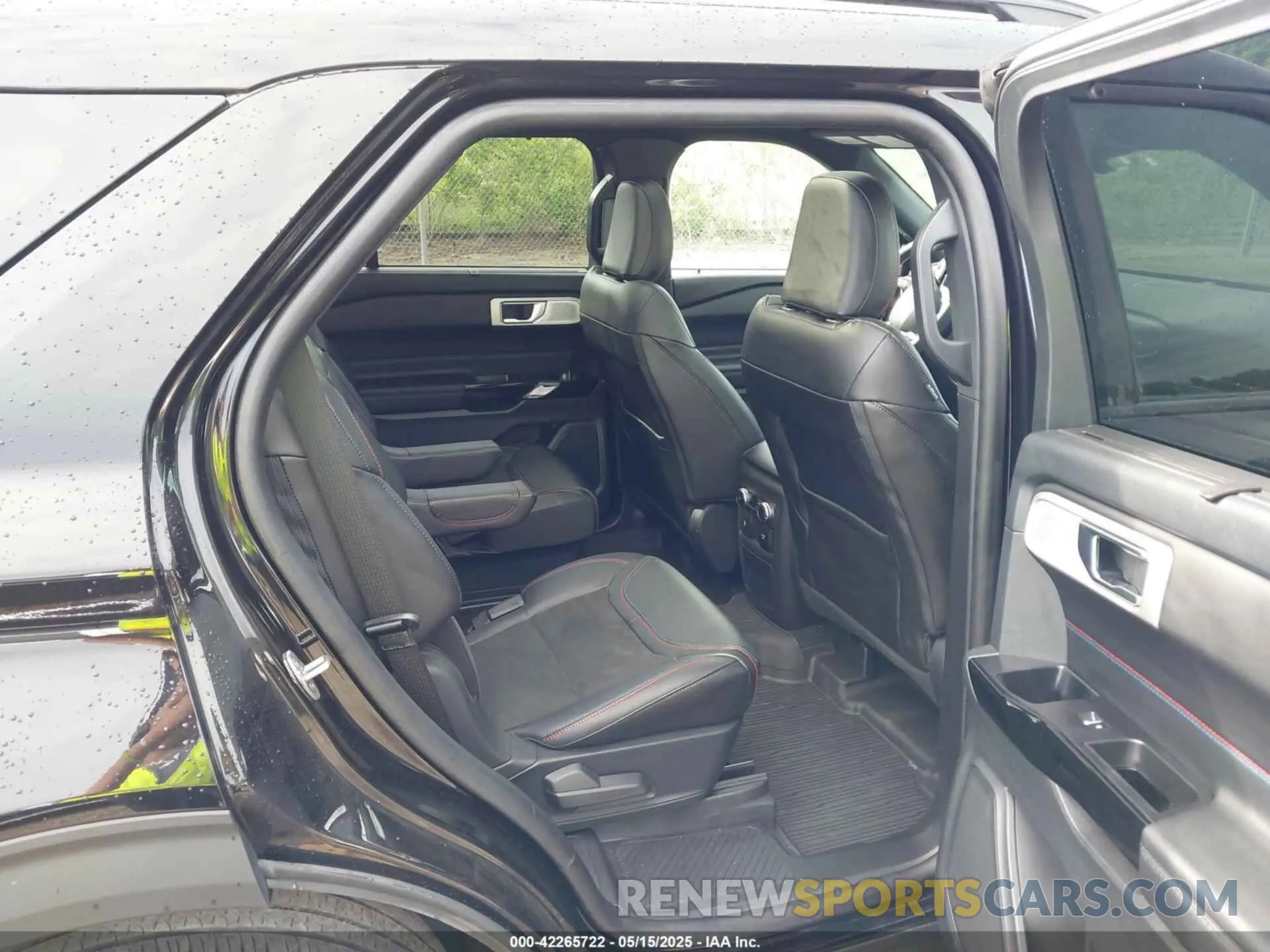 8 fotografías del automóvil dañado 1FM5K8GC1PGA21273 FORD EXPLORER 2023