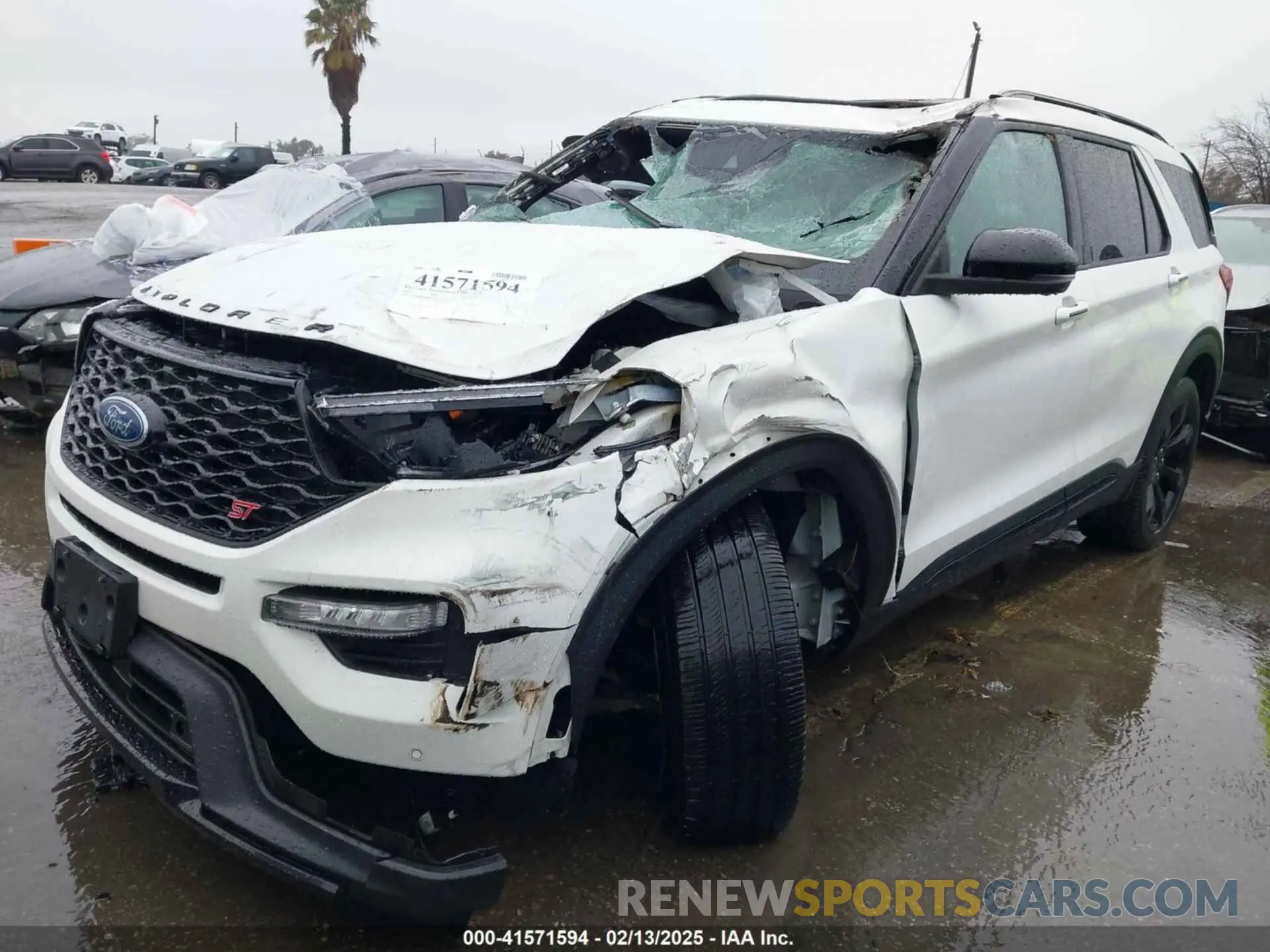 2 fotografías del automóvil dañado 1FM5K8GC8PGA29970 FORD EXPLORER 2023