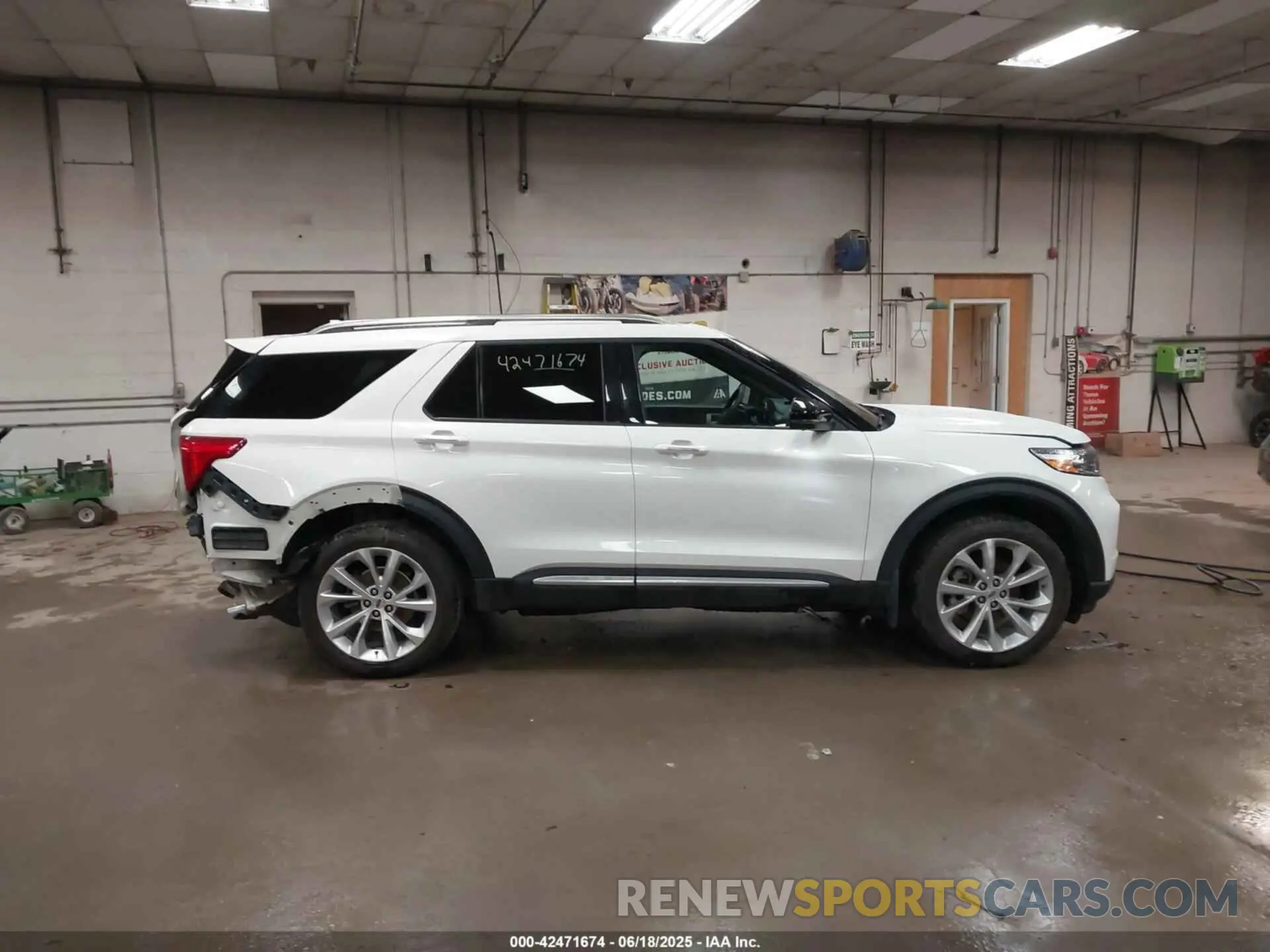 13 fotografías del automóvil dañado 1FM5K8HC5PGA13109 FORD EXPLORER 2023