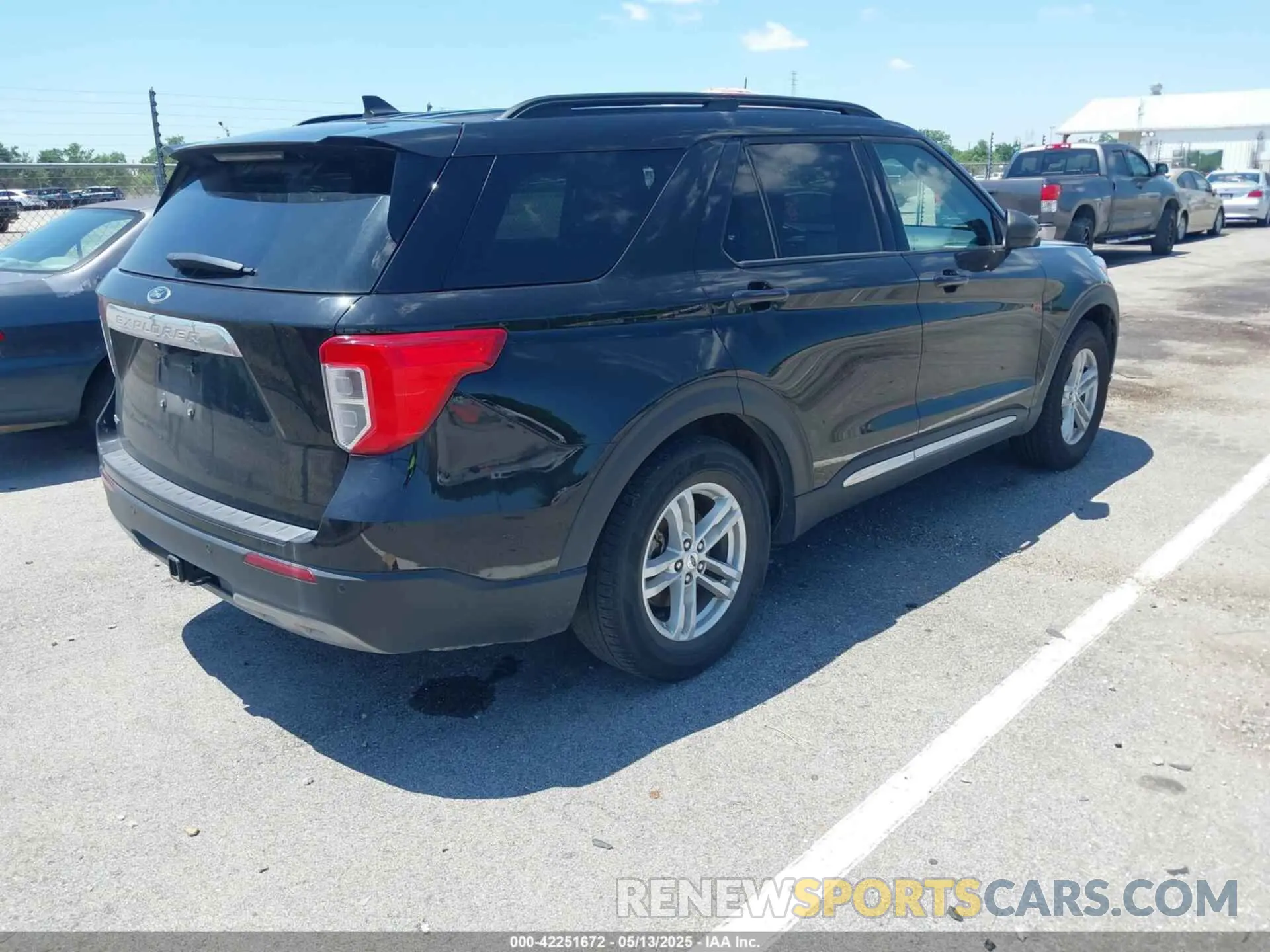 4 fotografías del automóvil dañado 1FMSK7DH0PGA83874 FORD EXPLORER 2023