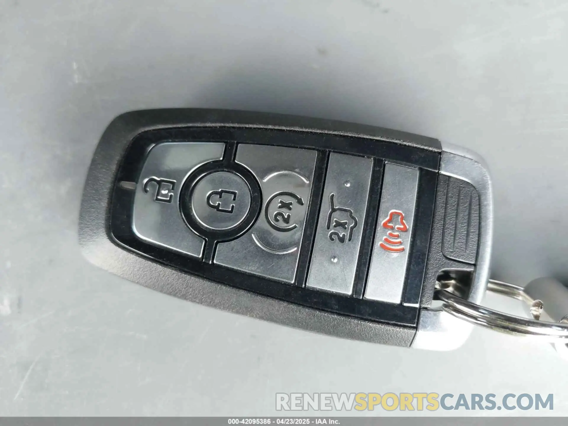 11 fotografías del automóvil dañado 1FMSK7DH0PGB17182 FORD EXPLORER 2023