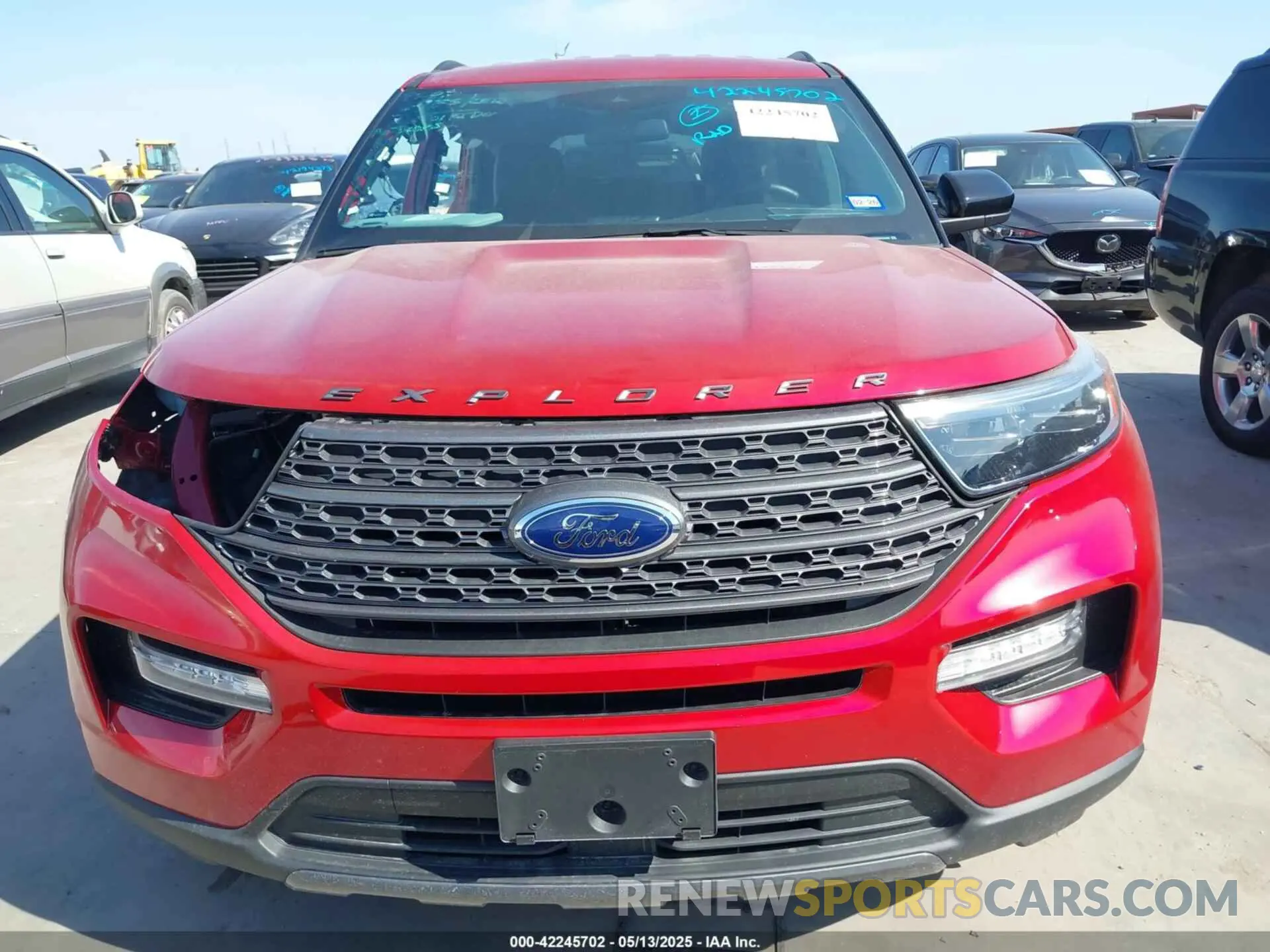 13 fotografías del automóvil dañado 1FMSK7DH1PGA48292 FORD EXPLORER 2023