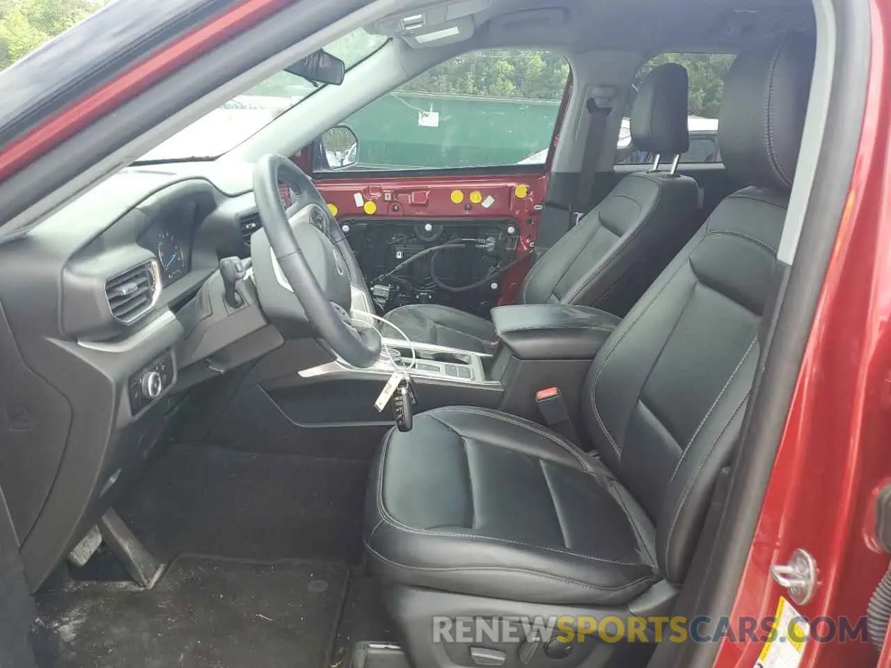 7 fotografías del automóvil dañado 1FMSK7DH2PGA52447 FORD EXPLORER 2023