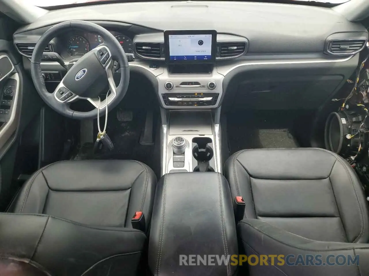 8 fotografías del automóvil dañado 1FMSK7DH2PGA52447 FORD EXPLORER 2023